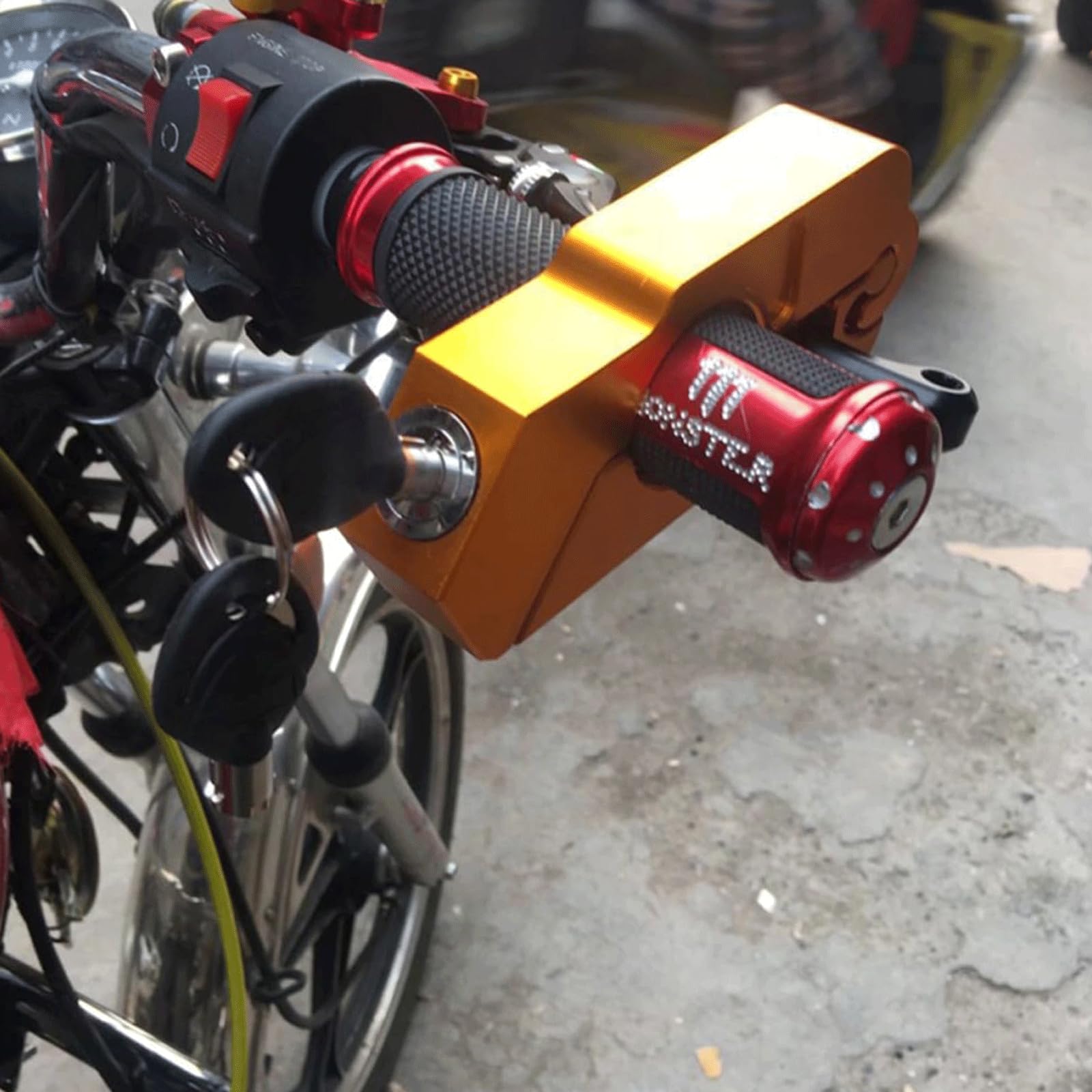 KRILLIQ Blocco antifurto Confezione da 2 Accessori Dorati per Moto Blocco Impugnatura per Moto in Metallo Blocco Freno per Bici da Cross di Massima Sicurezza per Scooter Motociclo