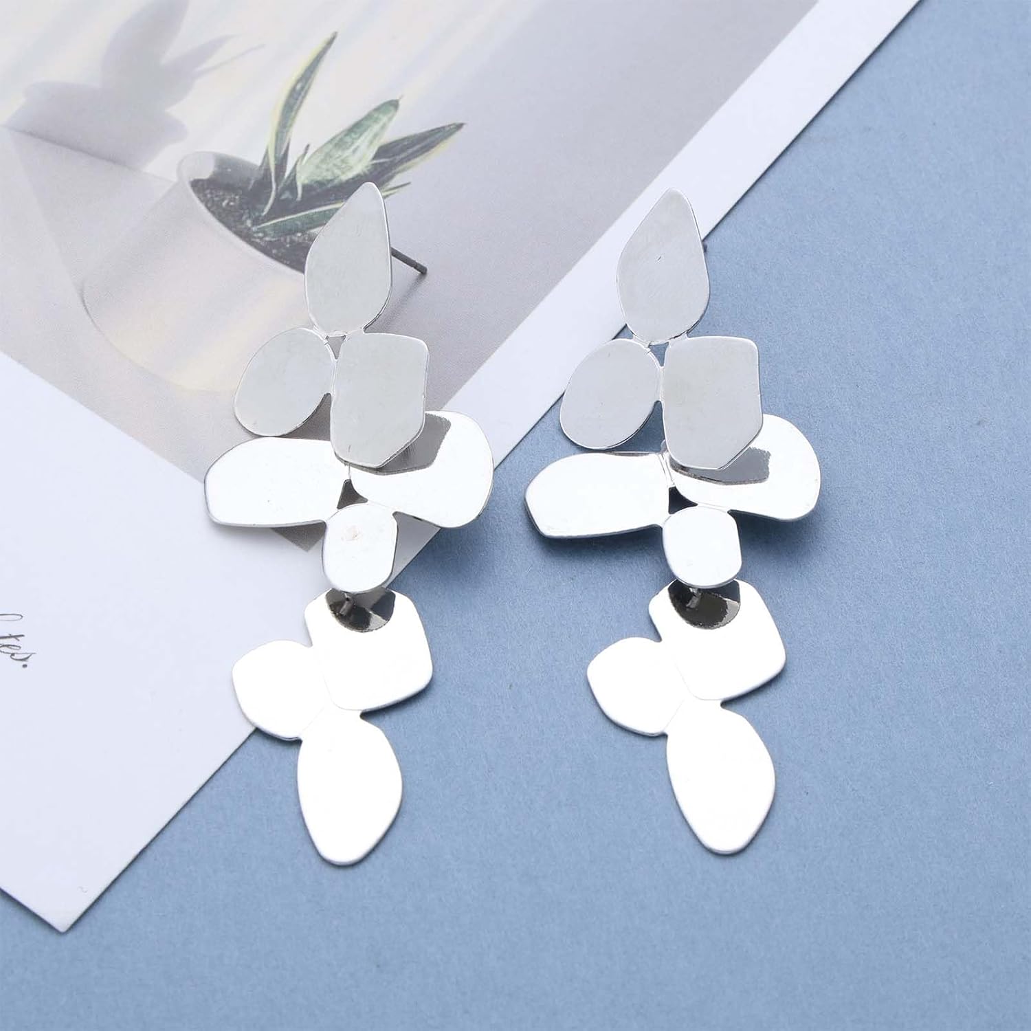 Punk Irregular Metal Dangle Earrings Irregular Geometric Drop Earring Gold Statement Earrings Exaggerated Metal Earring Jewelry for Women - Image 5