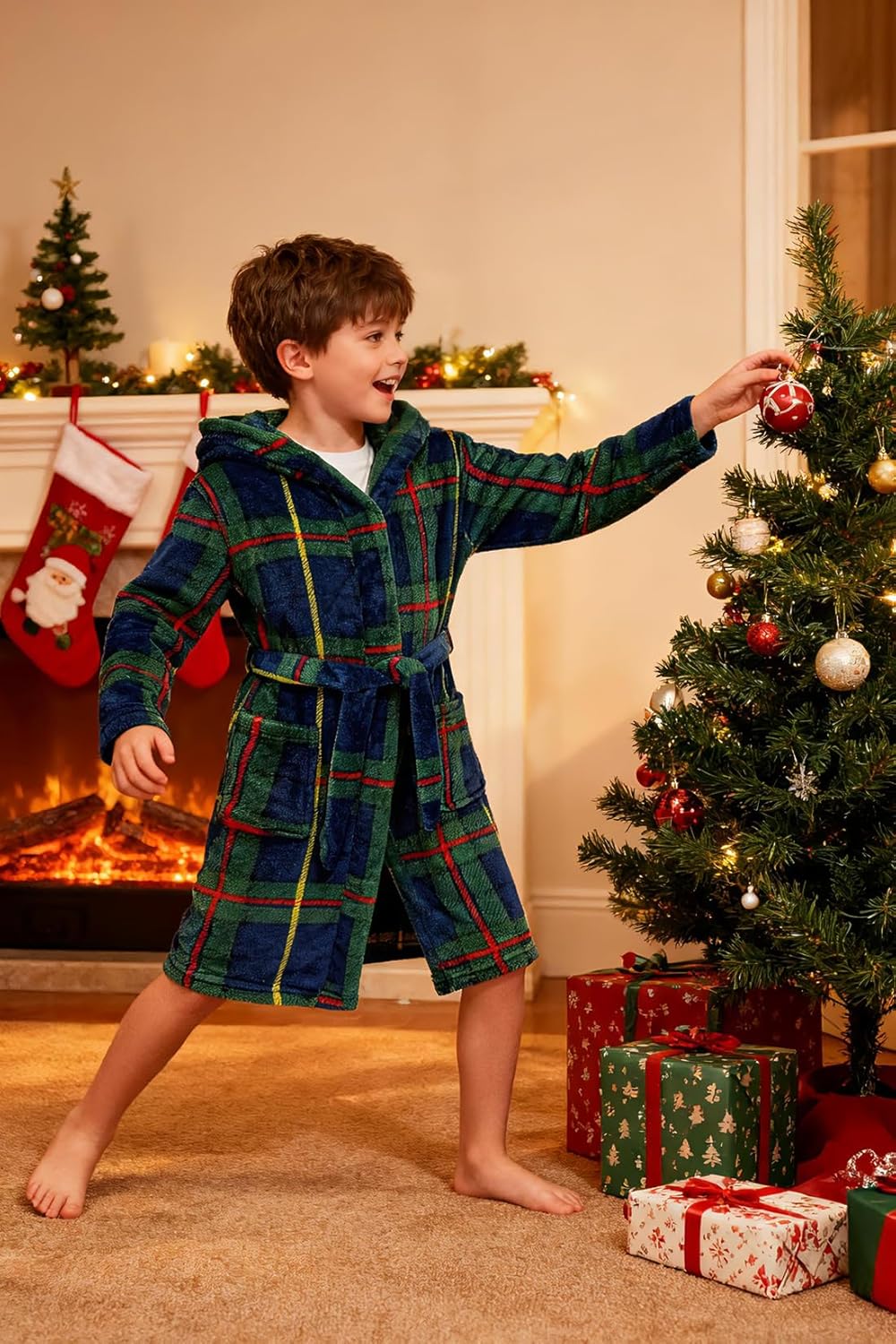 Girls Fleece Hooded Robe Warm Sleepwear for Toddler Kids Soft Fuzzy Bathrobe Gifts - Image 3