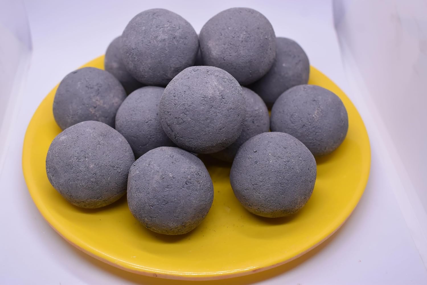 Black Clay Balls 1 kg