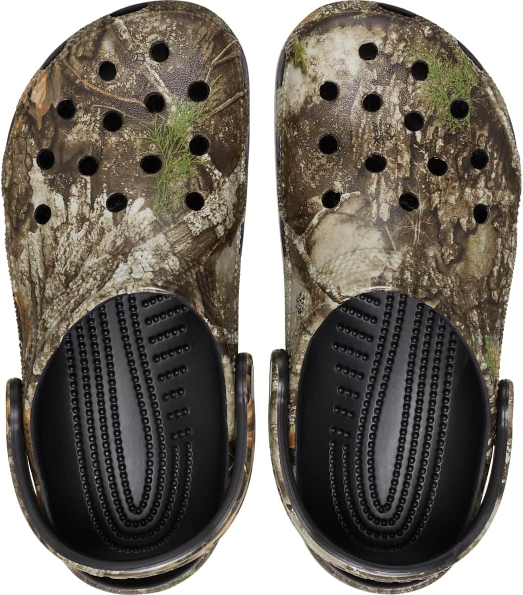 Crocs Unisex-Adult Classic Realtree Clog, Multi APX, 9 Women/7 Men