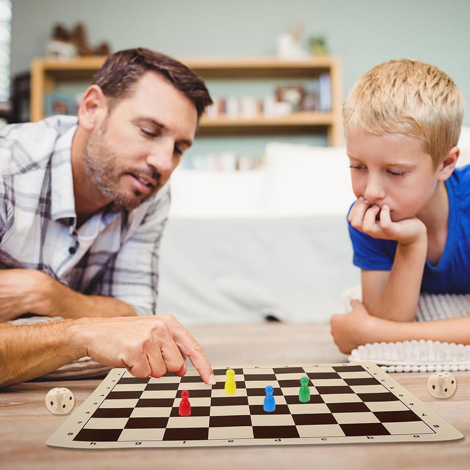 4 Farben 160 Stücke Holz Spielfiguren für Brettspiele Spielsteine Bunte Schachfiguren Halma Spiel mit 16 Würfel Inklusive Aufbewahrungstasche Klassisches Design Geeignet für Mehrspieler-Brettspiele