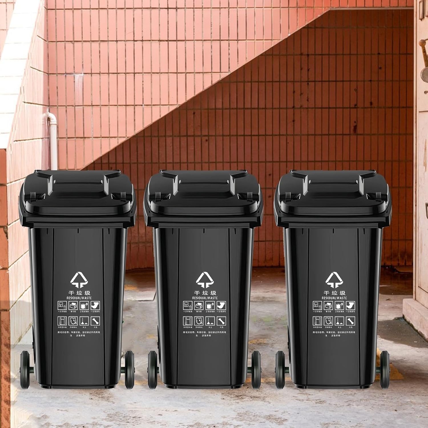 Zewnętrzny kosz na śmieci Zewnętrzny kosz na śmieci z kółkami 120 l 140 l Przemysłowy mobilny wytrzymały pojemnik na śmieci Wytrzymały duży kosz na śmieci z pokrywką Komercyjny kosz na śmieci na