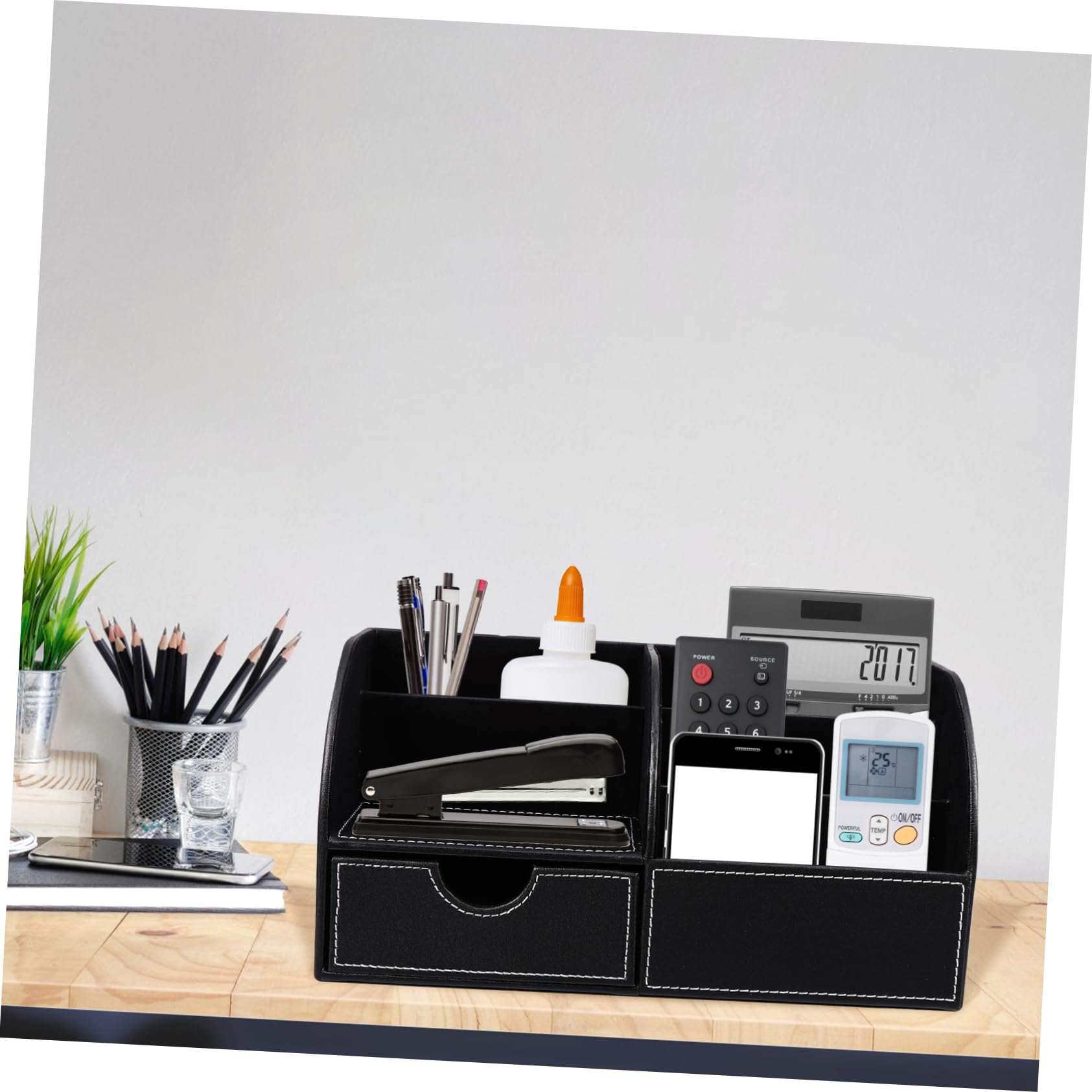 Stiftehalter aus Pu Leder, Quadratisch Schwarz, Schreibtisch Organizer | Abschlussfeier, Einschulung Deko, Fein Verarbeitet, für Schere und Lineal, Modern Dekorativ