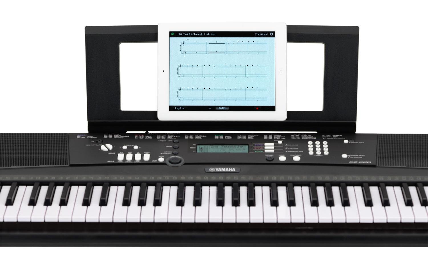 Yamaha EZ-220 - Set con tastiera con tasti che si illuminano con cavalletto per tastiera e cuffie incluse