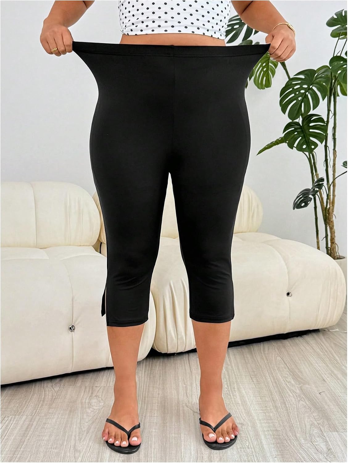 MakeMeChic Women's Plus Size Capri Leggings Work Out Black Cropped Leggings | Plus Size Capris for Women, High Waisted, Split Hem, Black Capri Leggings, Tummy Control, Yoga Pants