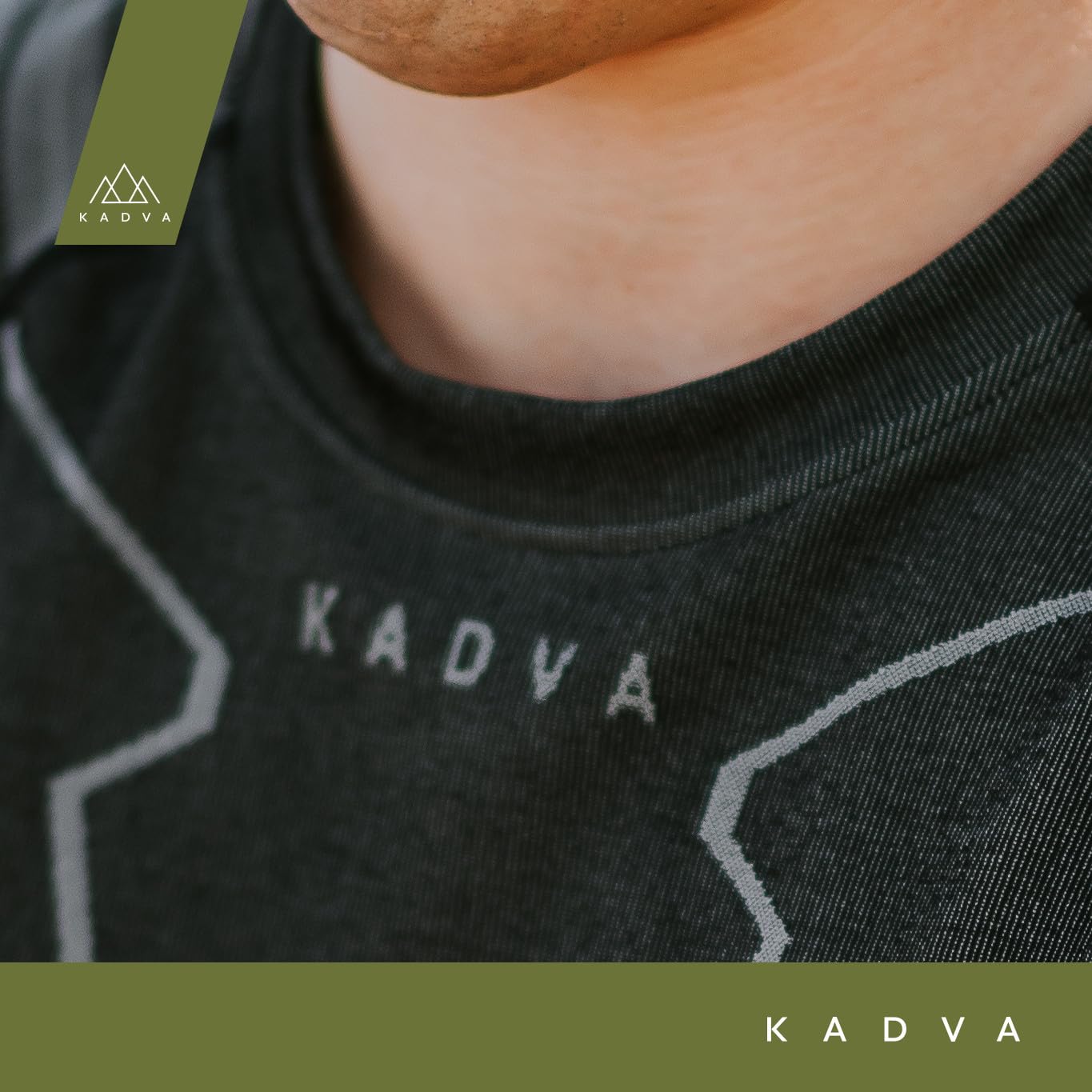KADVA Streif Zestaw bielizny termicznej dla mężczyzn, kolor ciemnoszary, bielizna funkcyjna na zimę, reguluje temperaturę podczas uprawiania sportu, oddychająca i odprowadzająca wilgoć