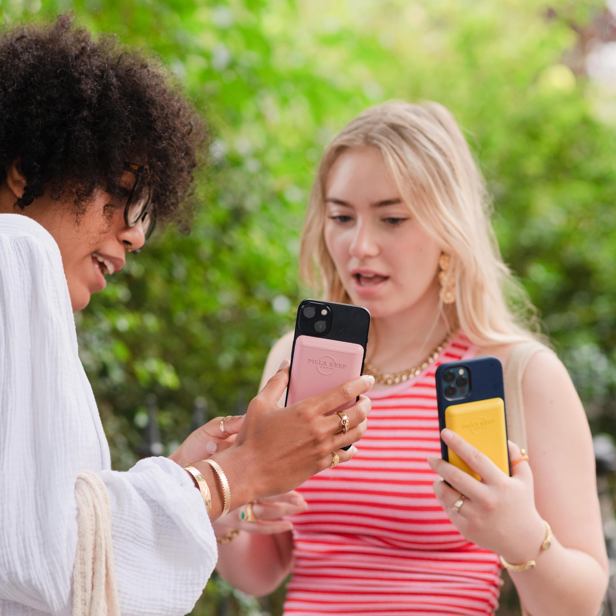 Etui pour plaquette de Pilule Contraceptive - A Coller sur téléphone ou sur Coque Smartphone - Pilulier Made in France - Pochette boîtier pour médicament, Carte bancaire, Carte d’identité - Rose