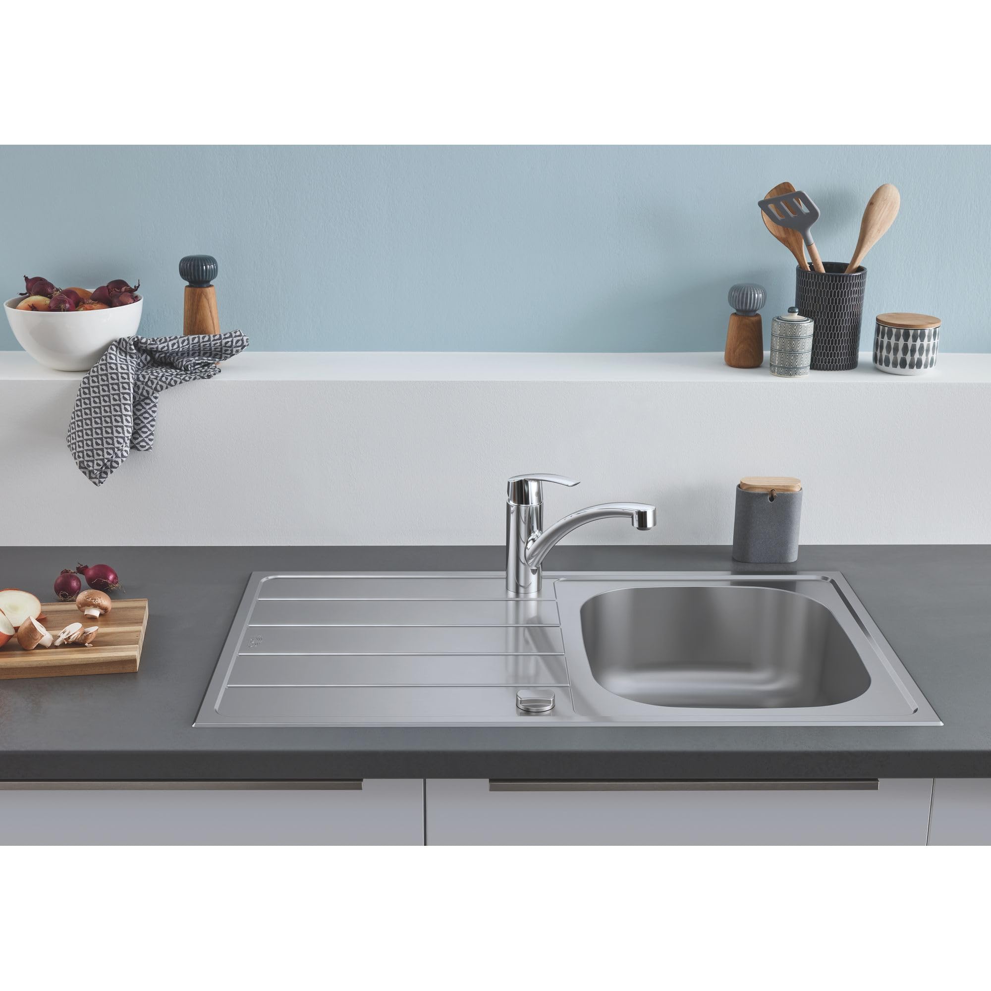 GROHE K200, Küchenspüle 1 Becken 86x50cm (Spülbecken links oder rechts einbaubar, Waschbecken für Unterschränke mit 45cm, mit Ablaufgarnitur, Siebkorb, Montageset), edelstahl, 31552SD1