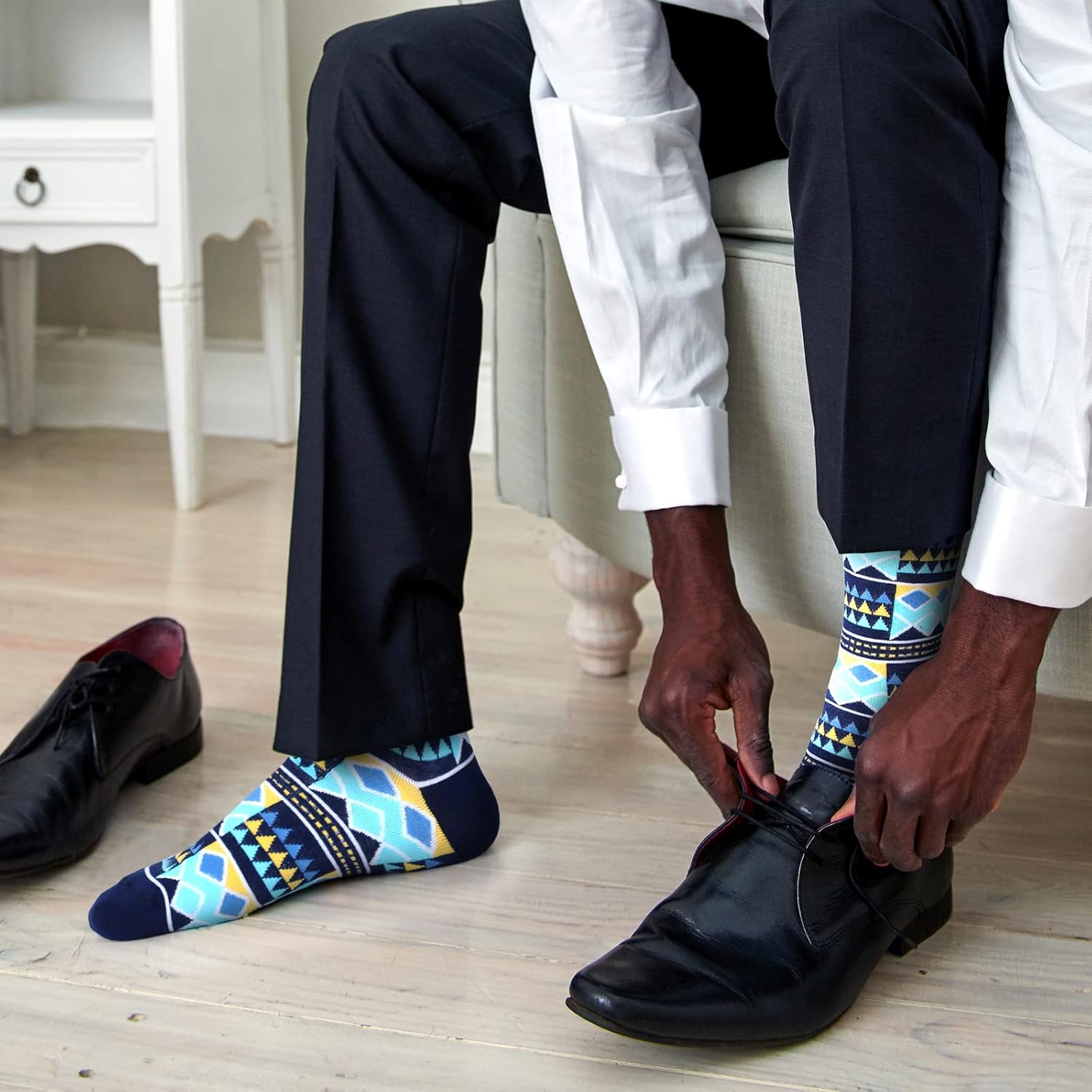 Sureio 6 Pairs African Ethnic Kente Cloth Socks for Men Novelty Black History Month Gift Kente Tribal Print Dress Crew Socks for African American Men - Image 5