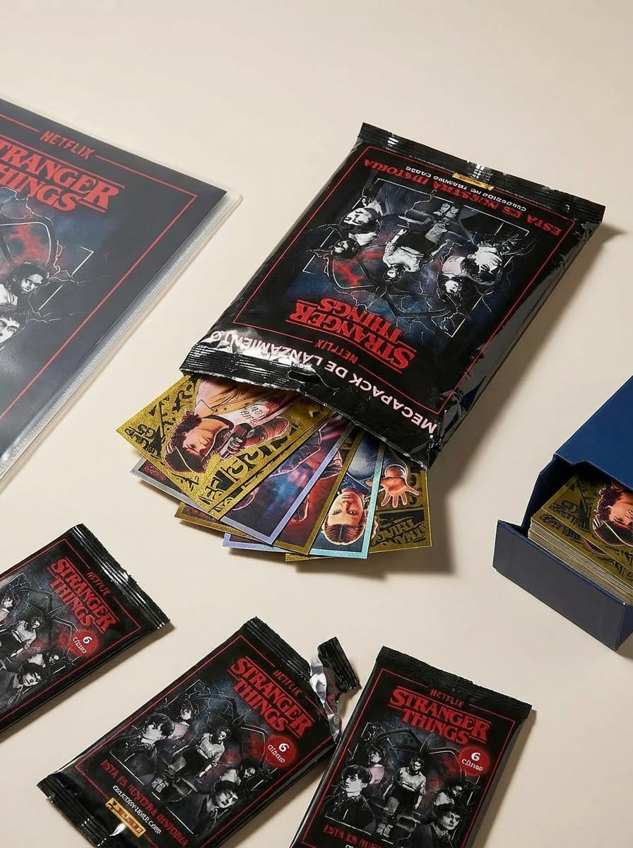 Panini Stranger Things Megapack de Lanzamiento, Colección HC Trading Cards, con 8 Sobres Extra y Deckbox 80 para Guardar los cromos repetidos