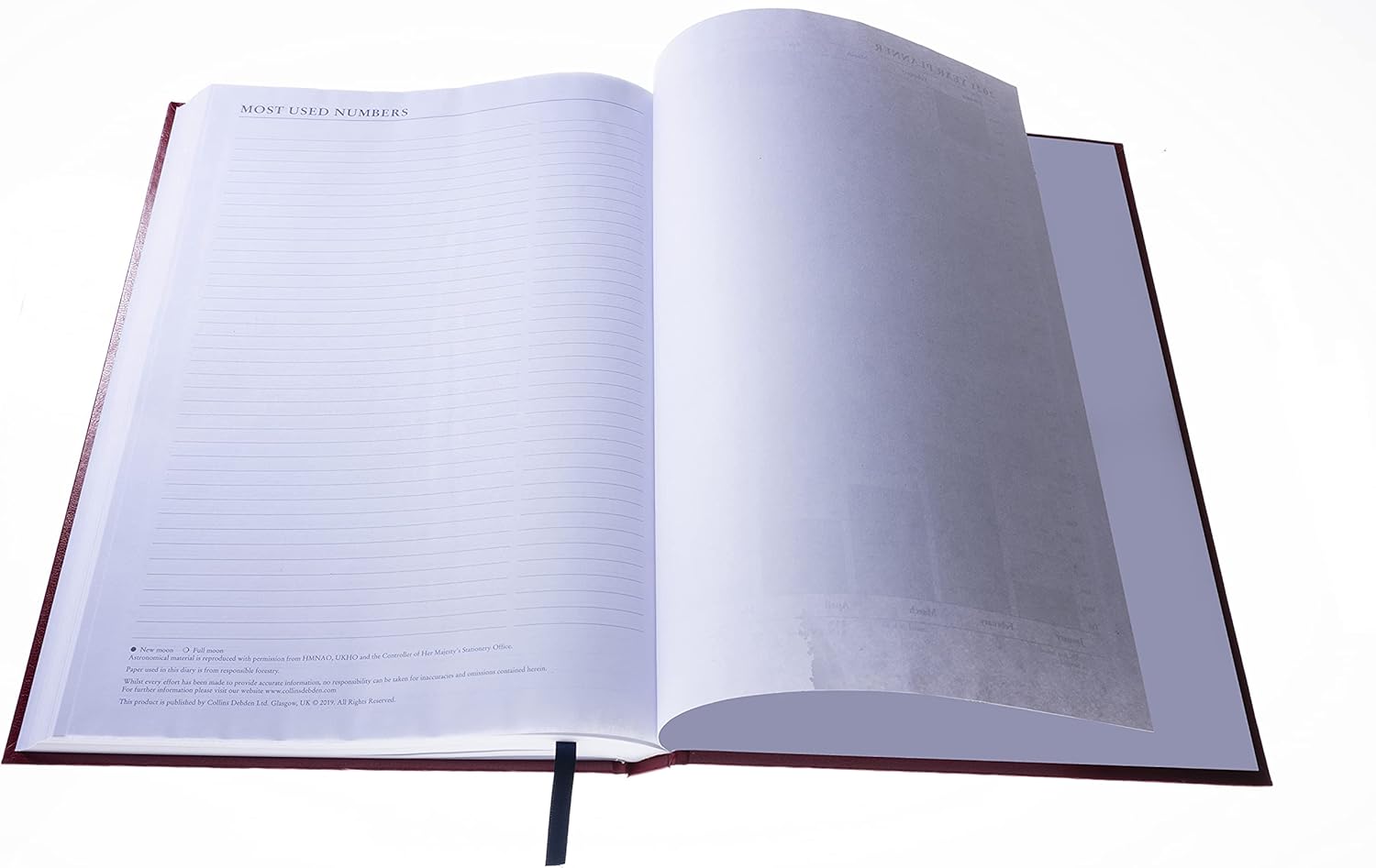 Collins Essentials Academic 2023-24 A4 Day to A Page Mid Year Diary Planner (Appointments) School, College or University Term Journal - July 2023 to July 2024 - Black - ESSA41M.99-2324