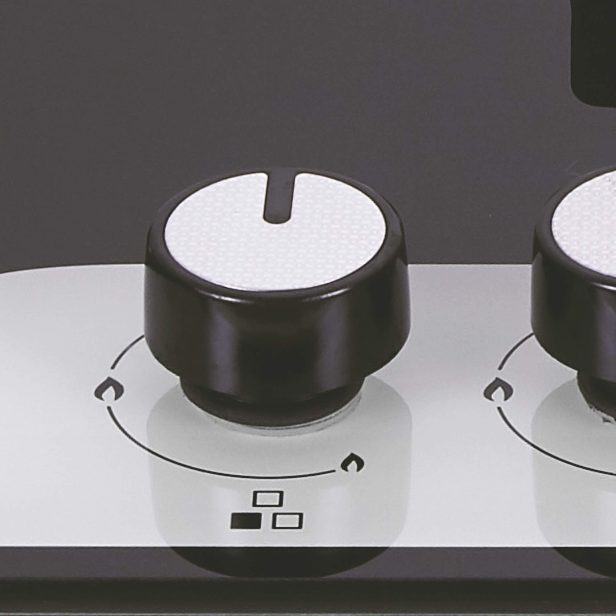 Elica Slimmest 4 Burner Auto Ignition Gas Stove with Double Drip Tray