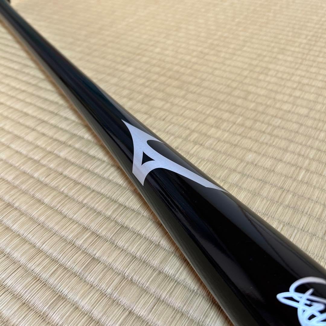 新品⭐︎イチロー直筆サイン年間最多安打262本新記録記念バット ︎イチロー直筆サイン年間最多安打262本新記録記念バット 公式