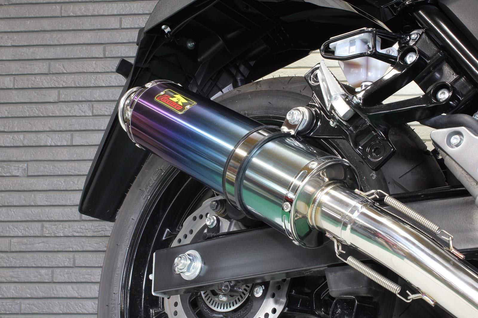 リアライズマフラー　ARIA Amazon | リアライズ(Realize) Aria スリップオンマフラー