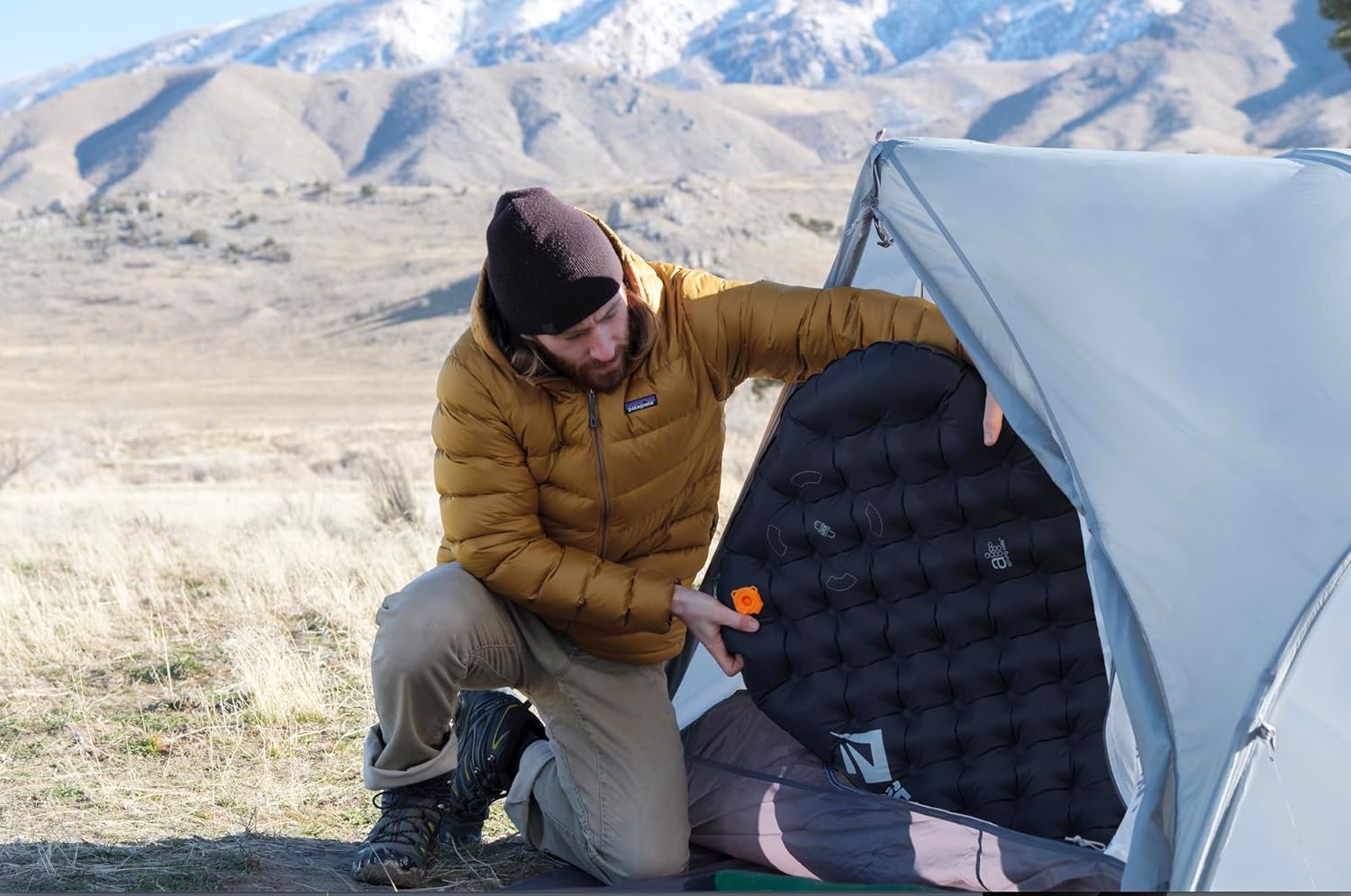 Sea to Summit Ether Light XT Extreme Cold-Weather Insulated Sleeping Pad, Tapered - Regular (72 x 21.5 x 4 inches)