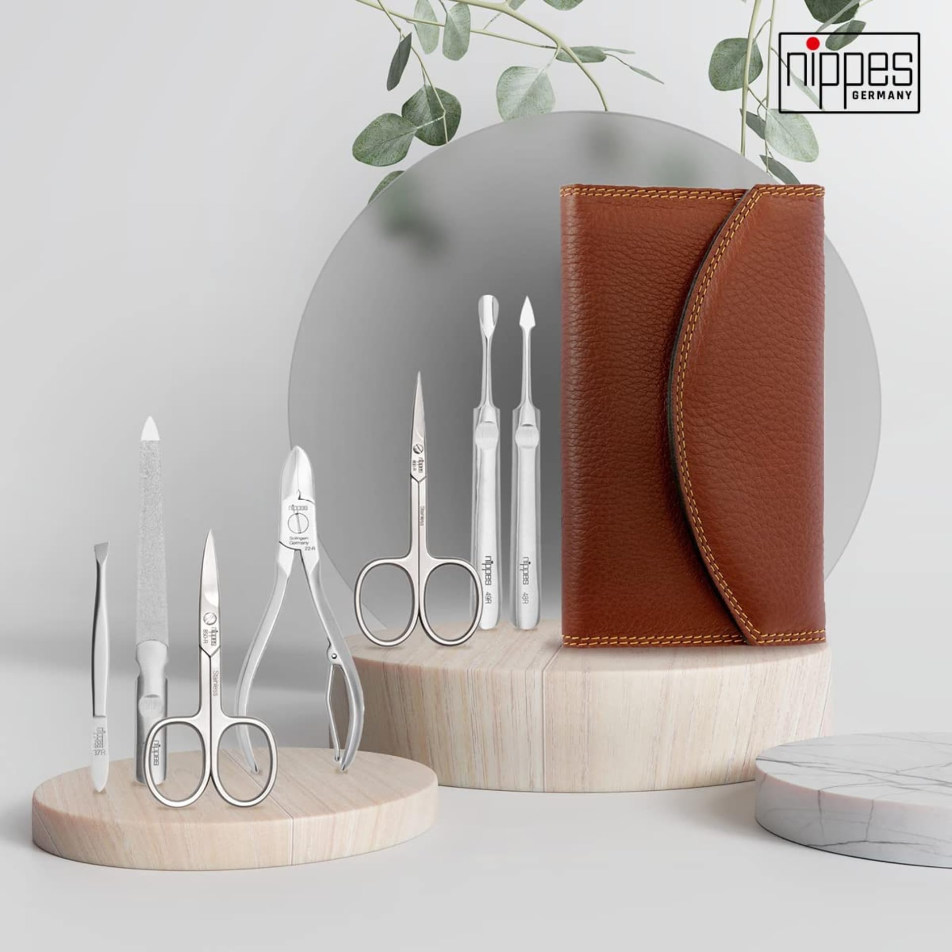 nippes Solingen Classic Premium Set Manicure, 7 pezzi, astuccio in vero cuoio bovino italiano, strumenti antiruggine in acciaio inox senza nichel, set unghie Made in Solingen/Germany