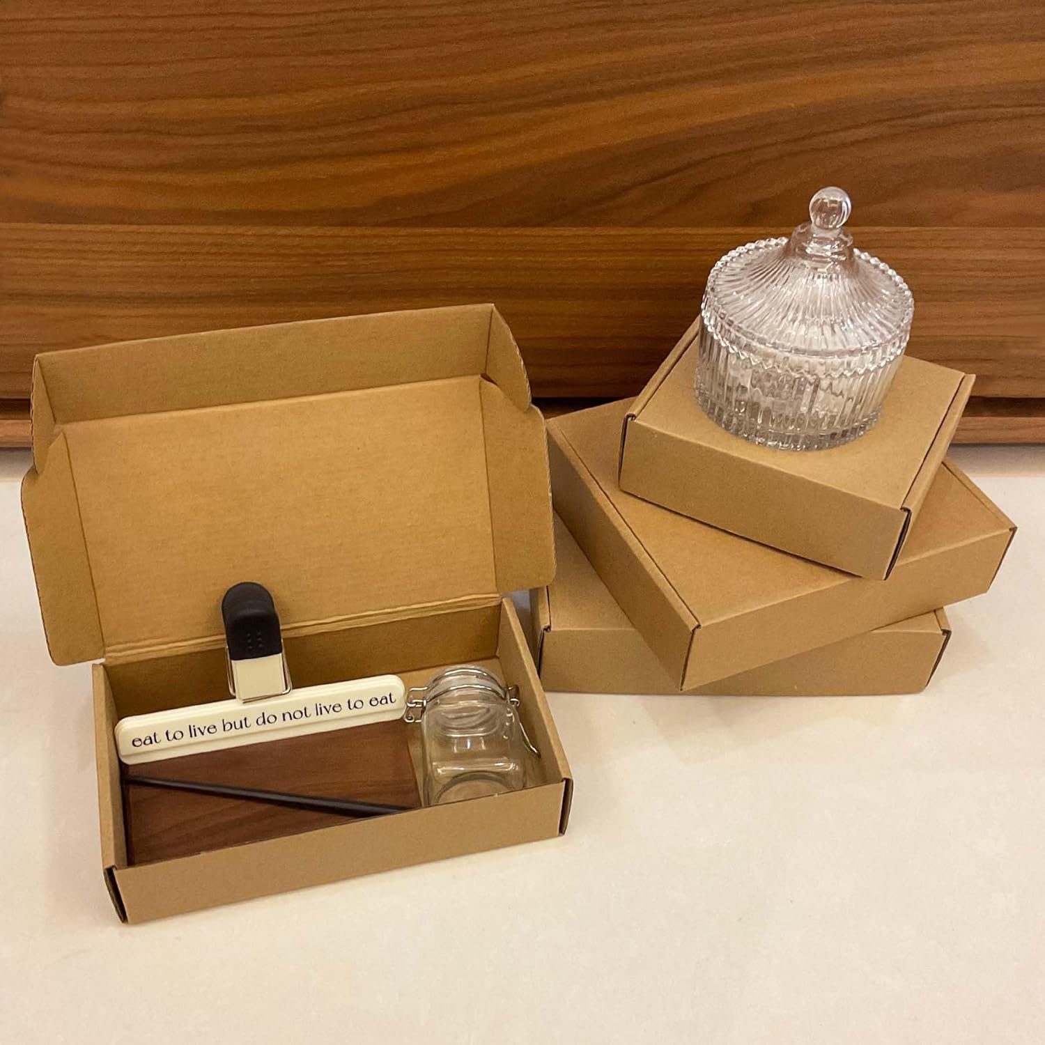 Shipping Boxes 9x5x2 inch 50 Pack,Brown Corrugated Boxes Mailer Packaging for Mailing Small Business，E-Commerce Gift Boxes for Wrapping Present Moving Storage Heavy Duty Recycled Cardboard Boxes