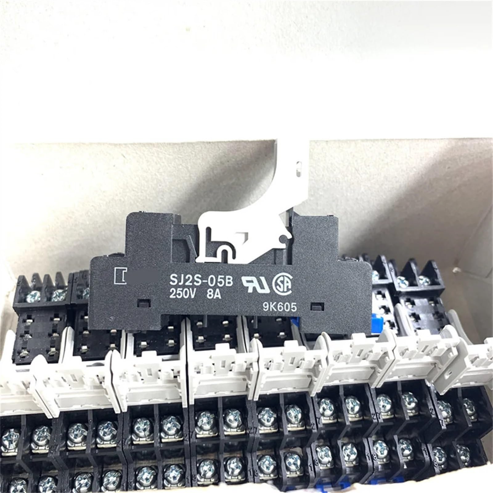 AARTERZZA The Raley SJ2S-05B 1pc