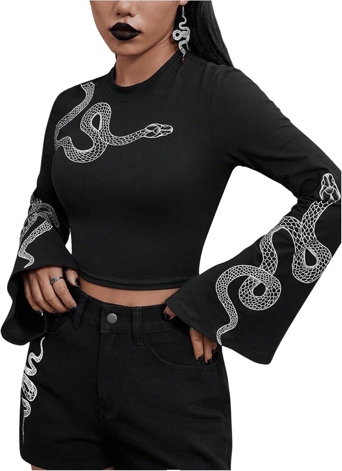 SHENHE Women's Snake Print Crew Neck Flare Long Sleeve Graphic T Shirt Goth Crop Top - Image 4