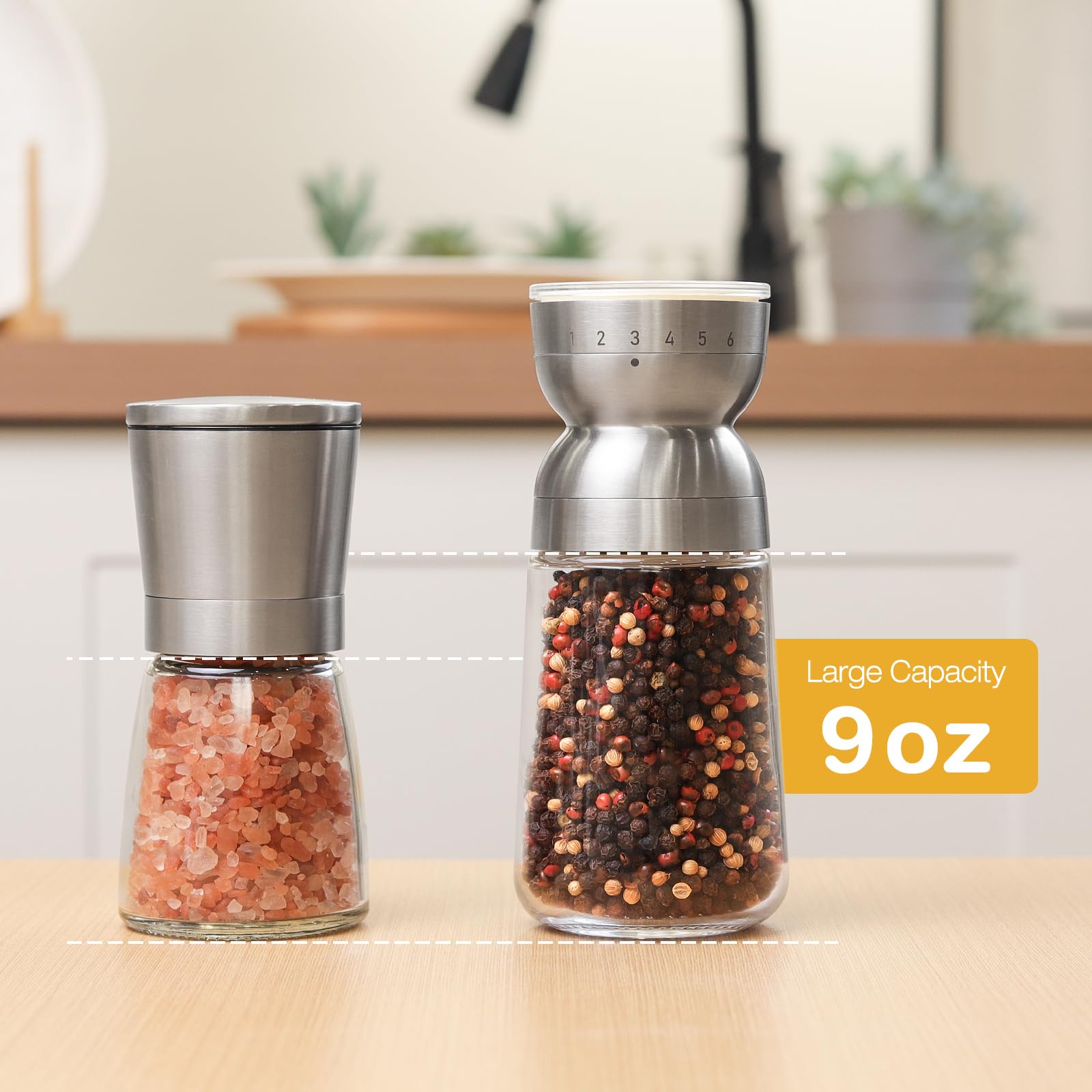 Vucchini Macina Sale e Pepe in Acciaio Inox con Nucleo in Ceramica, Grana 6 Regolabile Esternamente, 260ml, Beige, Macina Spezie