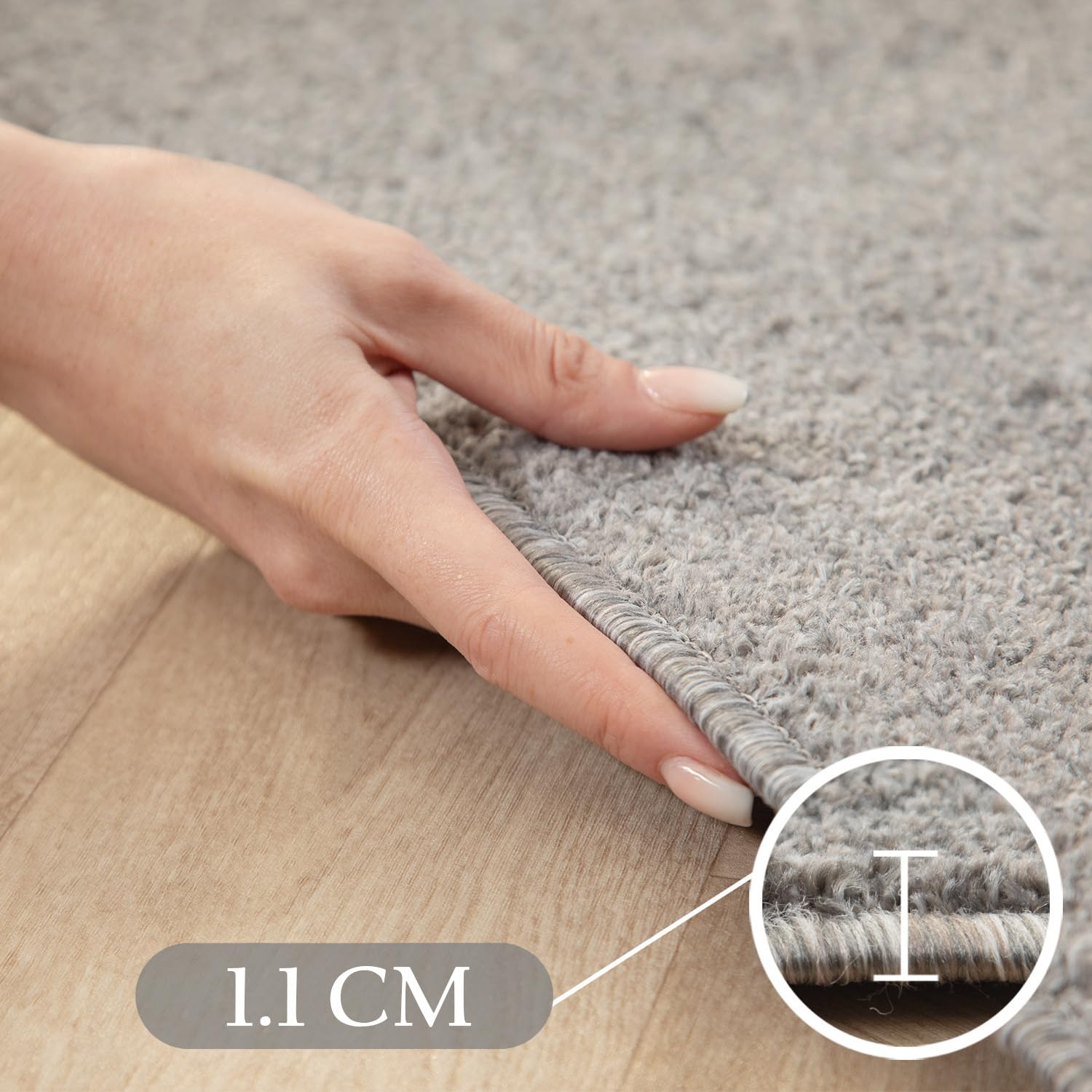 Carpettex Tapis à Poil Court uni pour Le Salon, Super Doux, Disponible en différentes Couleurs et Tailles., Couleur: Gris Clair, Taille: 120 x 170 cm