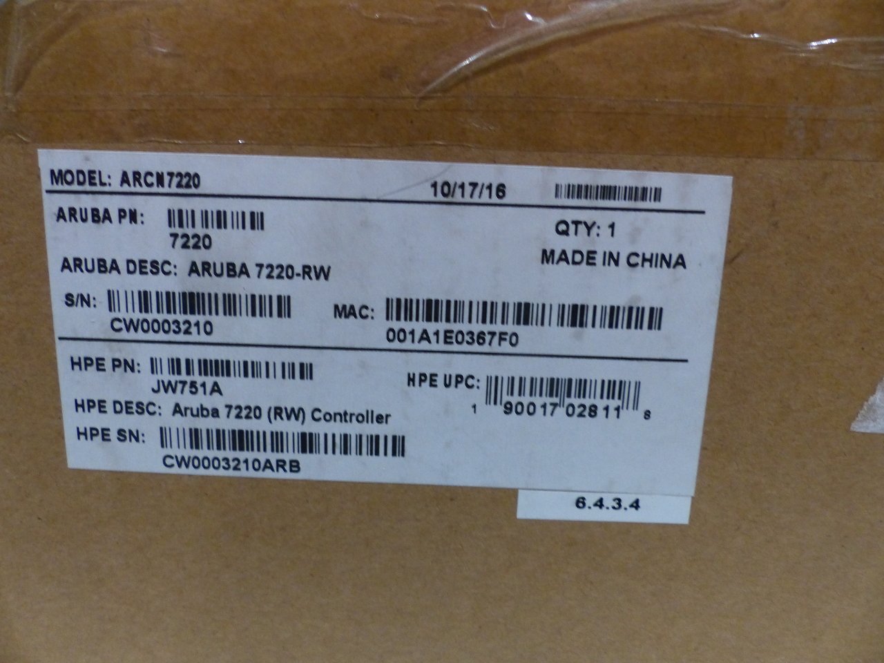Aruba 7220 Wireless Lan Controller - 2 X Network (rj-45) - Usb - Desktop