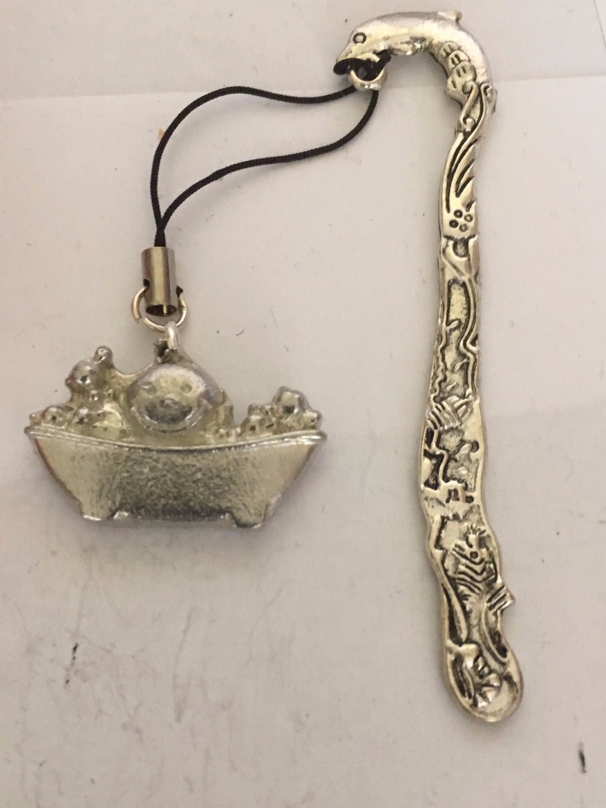 Child Baby in Bath TG90 Made From Fine English Pewter On a DOLPHIN Bookmark POSTED BY US GIFTS FOR ALL 2016 FROM DERBYSHIRE UK