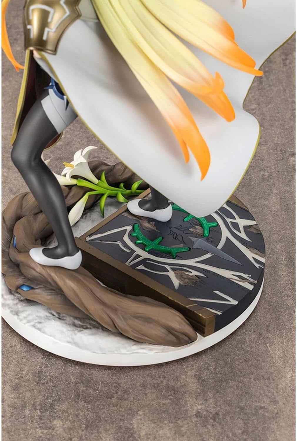 Kotobukiya Sentenced to Be a Hero: Teoritta 1:7 Scale Statue