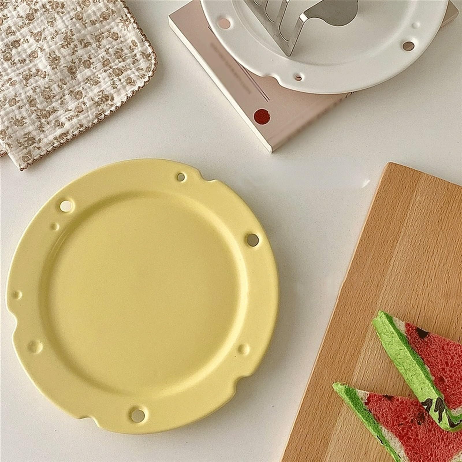 Naczynia Talerze Ceramiczny płaski talerz żółty śliczny matowy kształt sera śniadaniowy domowy kreatywny w kształcie ciasta deserowego Domowy talerz do jadalni(Biały)