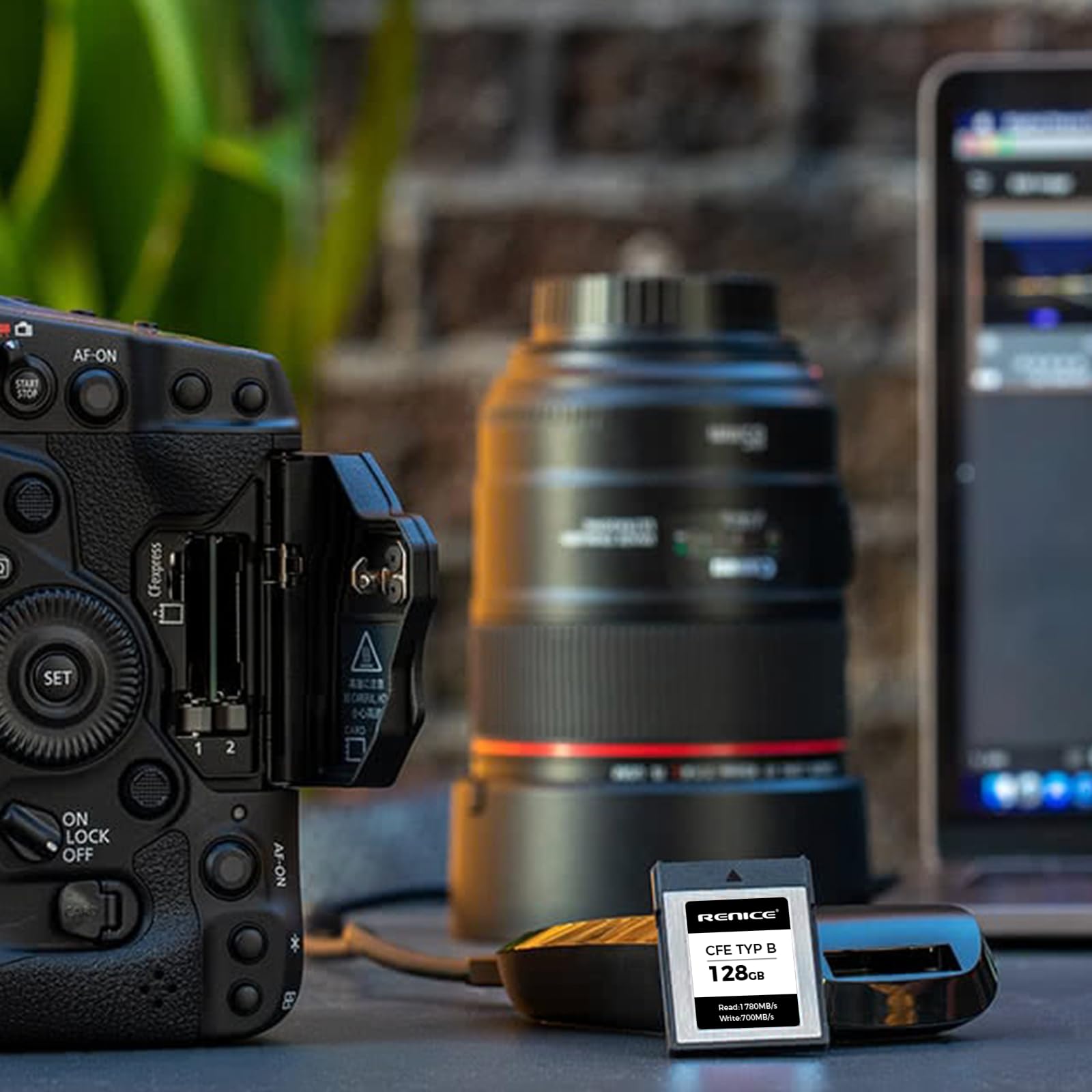 RENICE CFexpress Type B 128GB Scheda di memoria compact flash, Fino a 1780 MB/s di lettura, TLC Flash, per Fotografi Professionisti