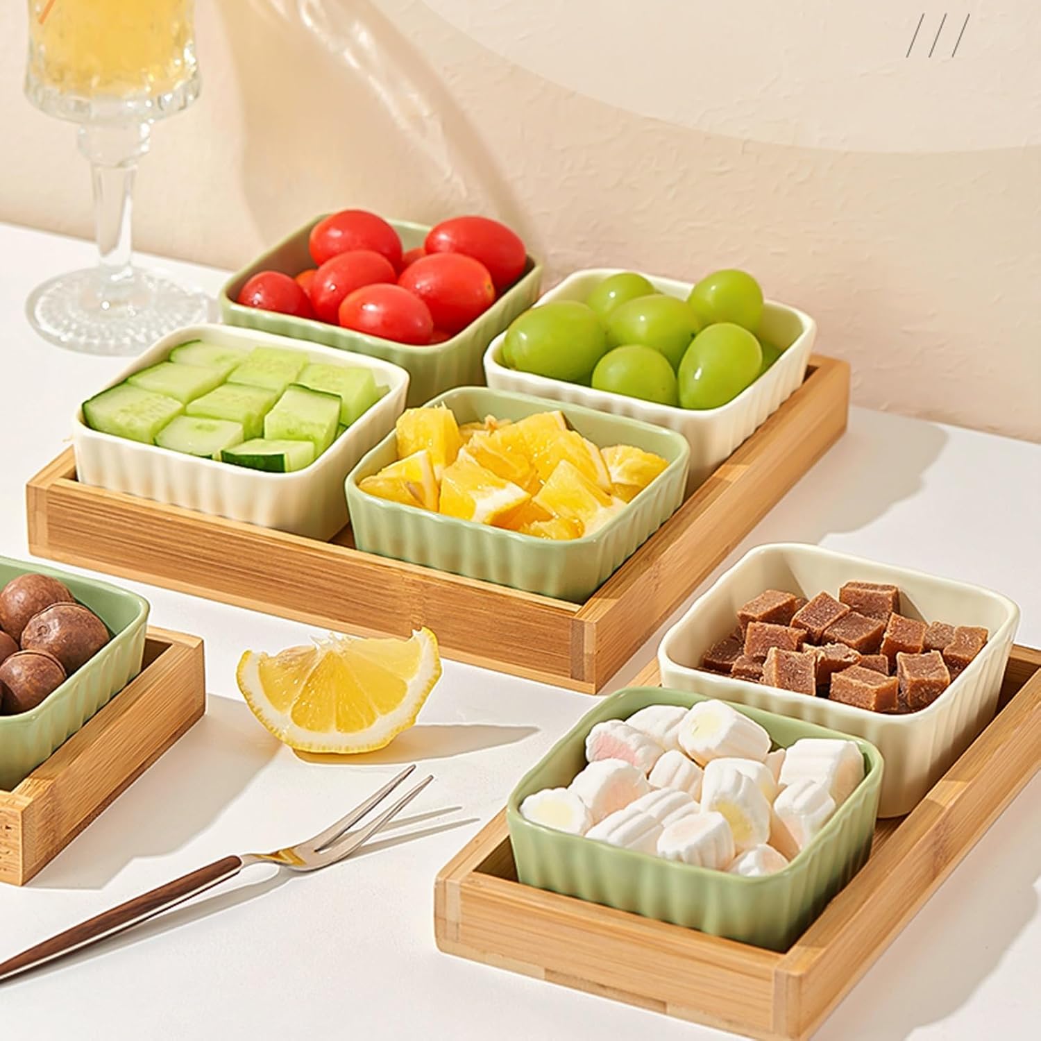 ソース用ボウル ソースボウルとディップボウルは、スナック、デザート、ナッツ、ジャムなどを入れるのに適しています。