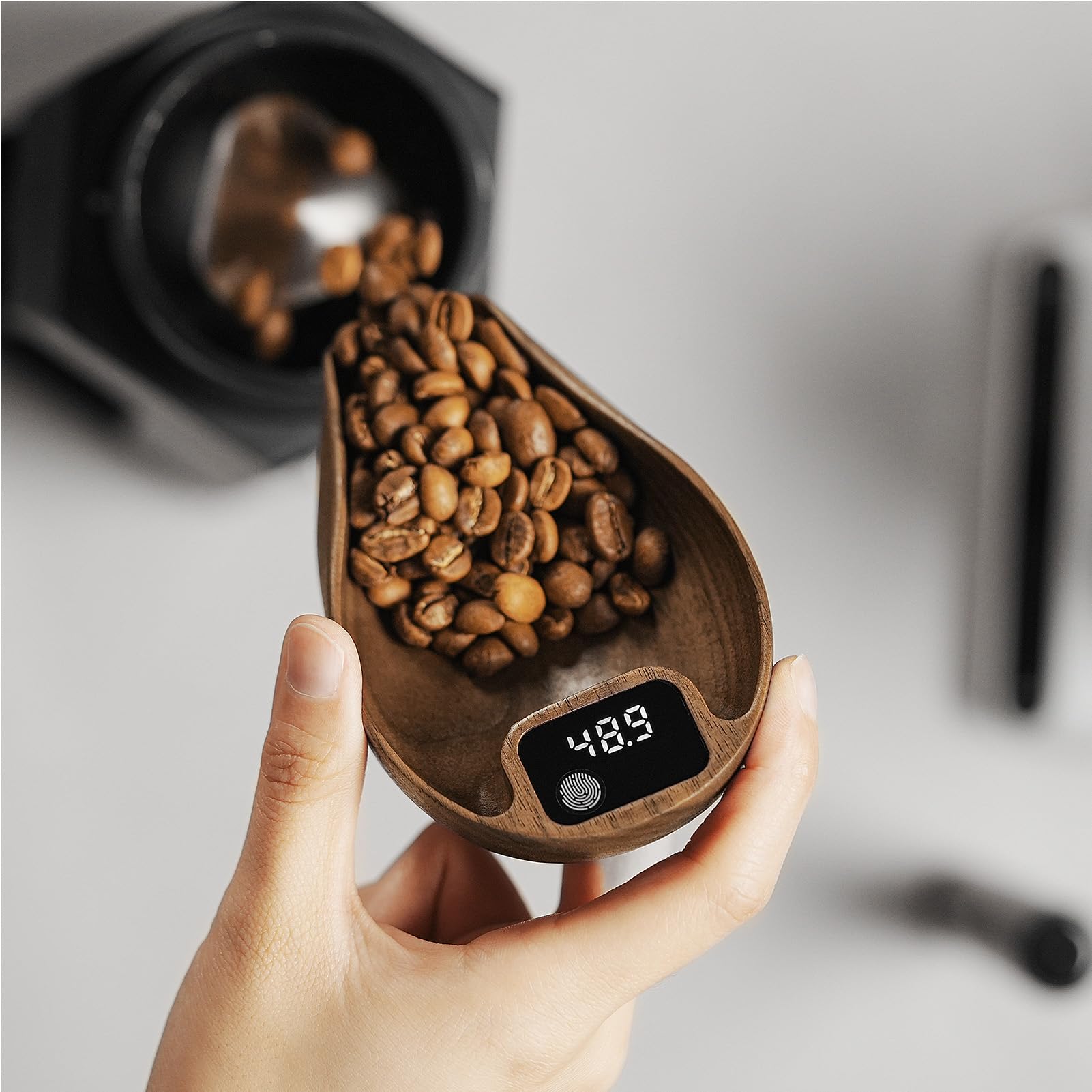GOWENIC Zestaw z Fasoli Kawy i Zestaw Butelek z Sprayem, Mini Cyfrowa Skala dla Kawy 0,1 G wysoką precyzję z Wyświetlaczem LED TYP CAŁA dla Baristów Brewing Domowy (BLACK)