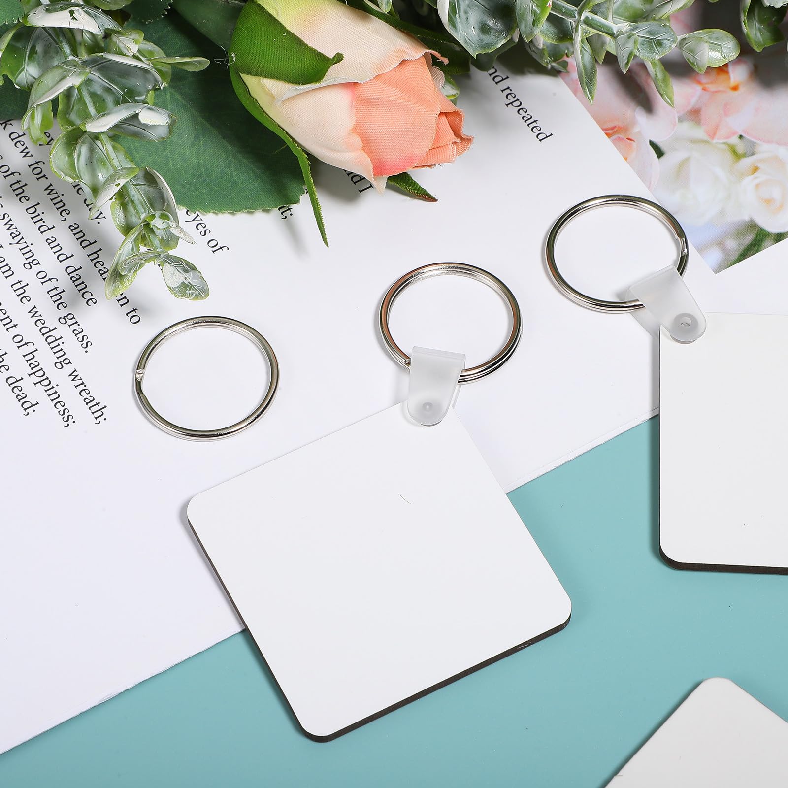 Llaveros Cuadrados sin Bordes Ásperos de Acrílico Set de 40 para Sublimación y Doble Cara, Ideales para Decoración y Uso Empresarial