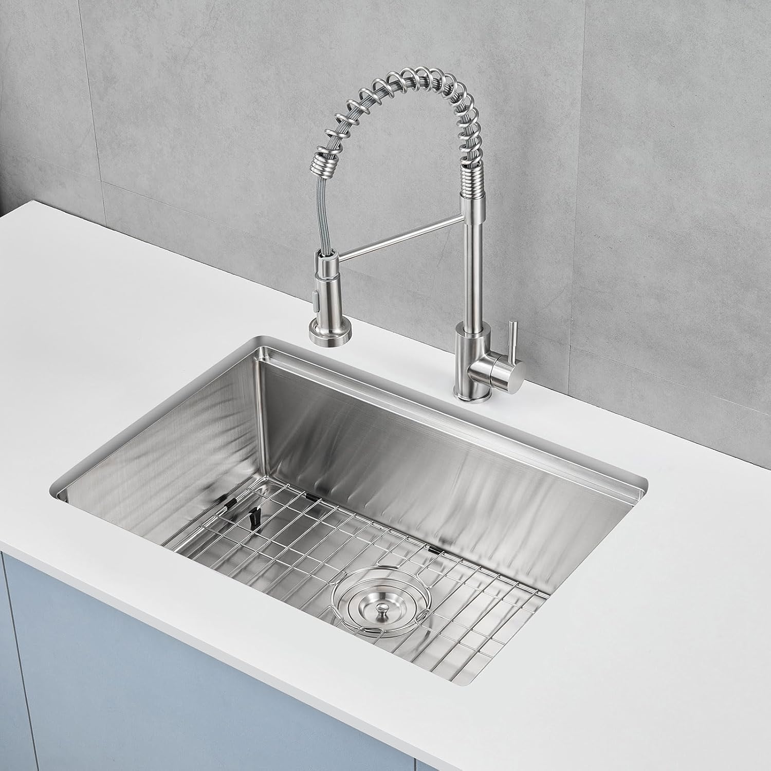 MENATT 25 Inch Undermount Workstation Kitchen Sink, 25"×18" Stainless Steel Single Bowl Undermount Handmade Kitchen Sink with Cutting Board and Colander, D25"XW18"XH9"