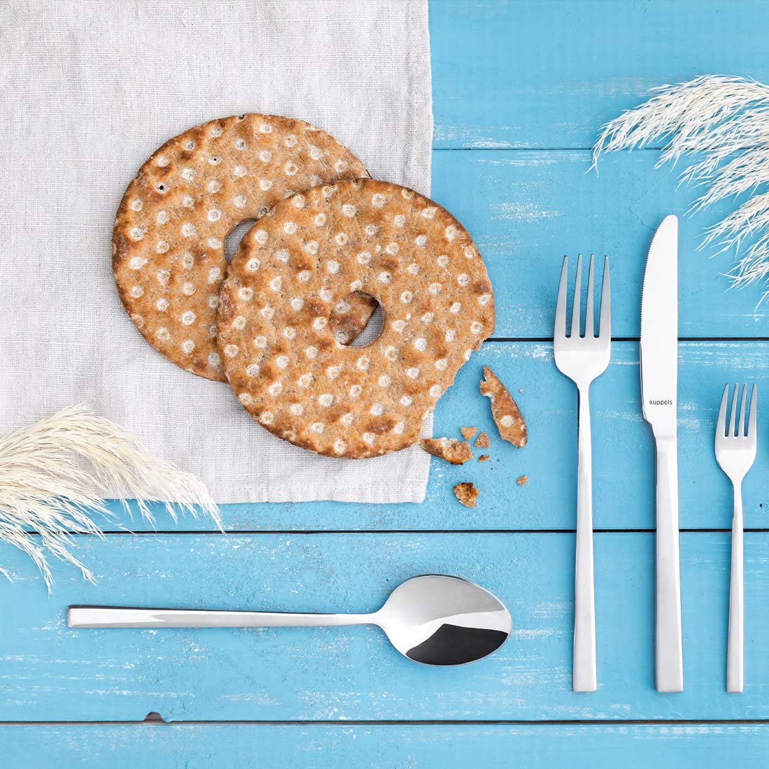 Kuppels Besteck-Set SKAN 30-teilig, 18/10 Edelstahl, spülmaschinenfest | Wellenschliff-Messer, rostfrei und zeitloses Design, Kuchengabeln inklusive sowie ausgewogene Balance vorhanden