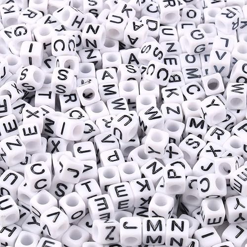 Cuentas de letras acrílicas con alfabeto, letras negras, cuentas de cubo blanco para pulseras de la amistad y regalos, fabricación de joyas