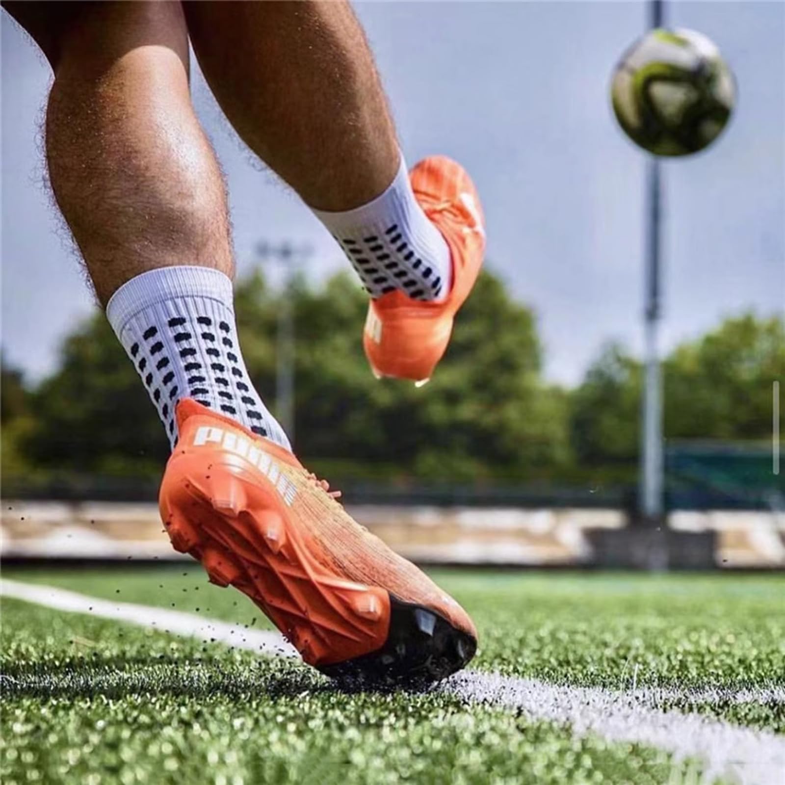 2 Paar rutschfeste Fußballsocken mit Schienbeinschoner, Athletic Sportsocken für Damen und Herren