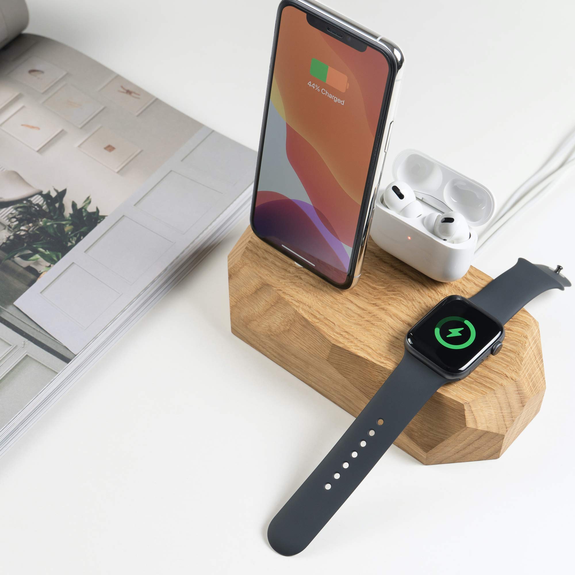 Oakywood - 3 in 1 Stacja dokująca z drewna kompatybilna z Apple Watch, kompatybilna z iPhone, kompatybilna z AirPods - Stacja ładująca, w zestawie 2 x złącze Lightning USB-A - Triple Dock - Dąb
