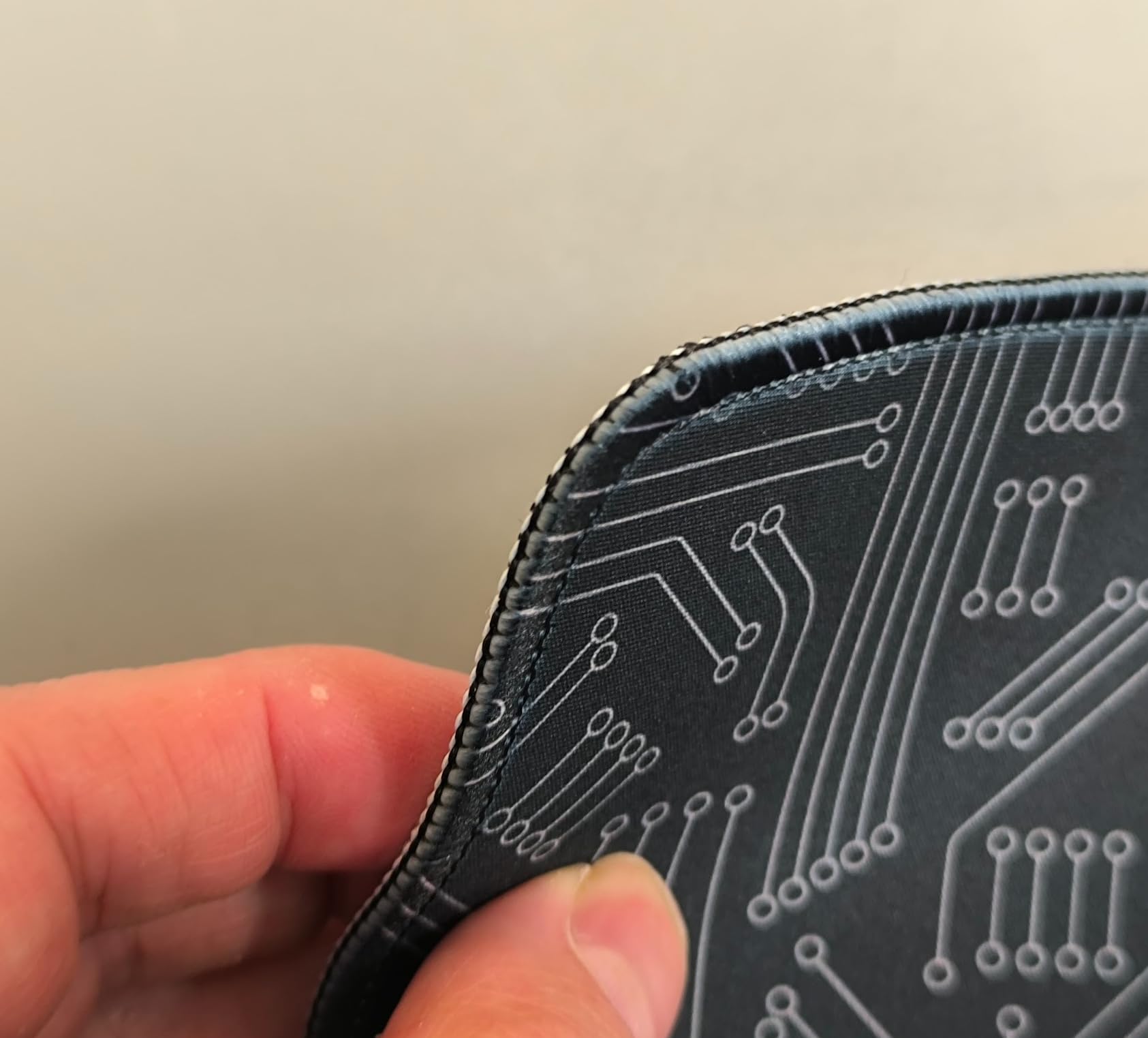 Amazon.co.jp: 吉田製作所 マウスパッド 布調 横25cm×縦20.5cm