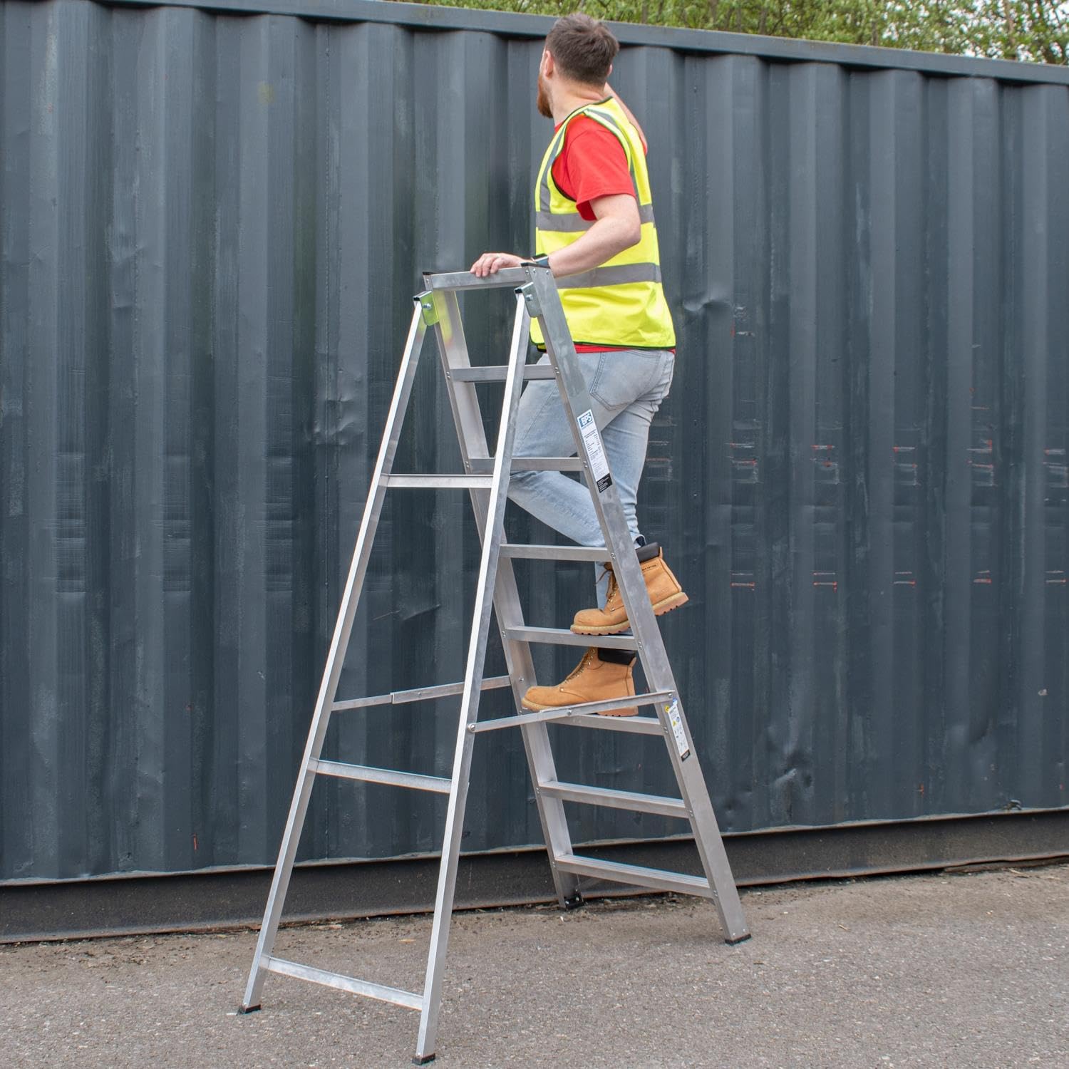 BPS® Industrial Swingback Step Ladder/Ladders | 150kg Load Capacity | Aluminium | Heavy Duty | EN131 Pro Certified | 1.80m Height | 7 Steps