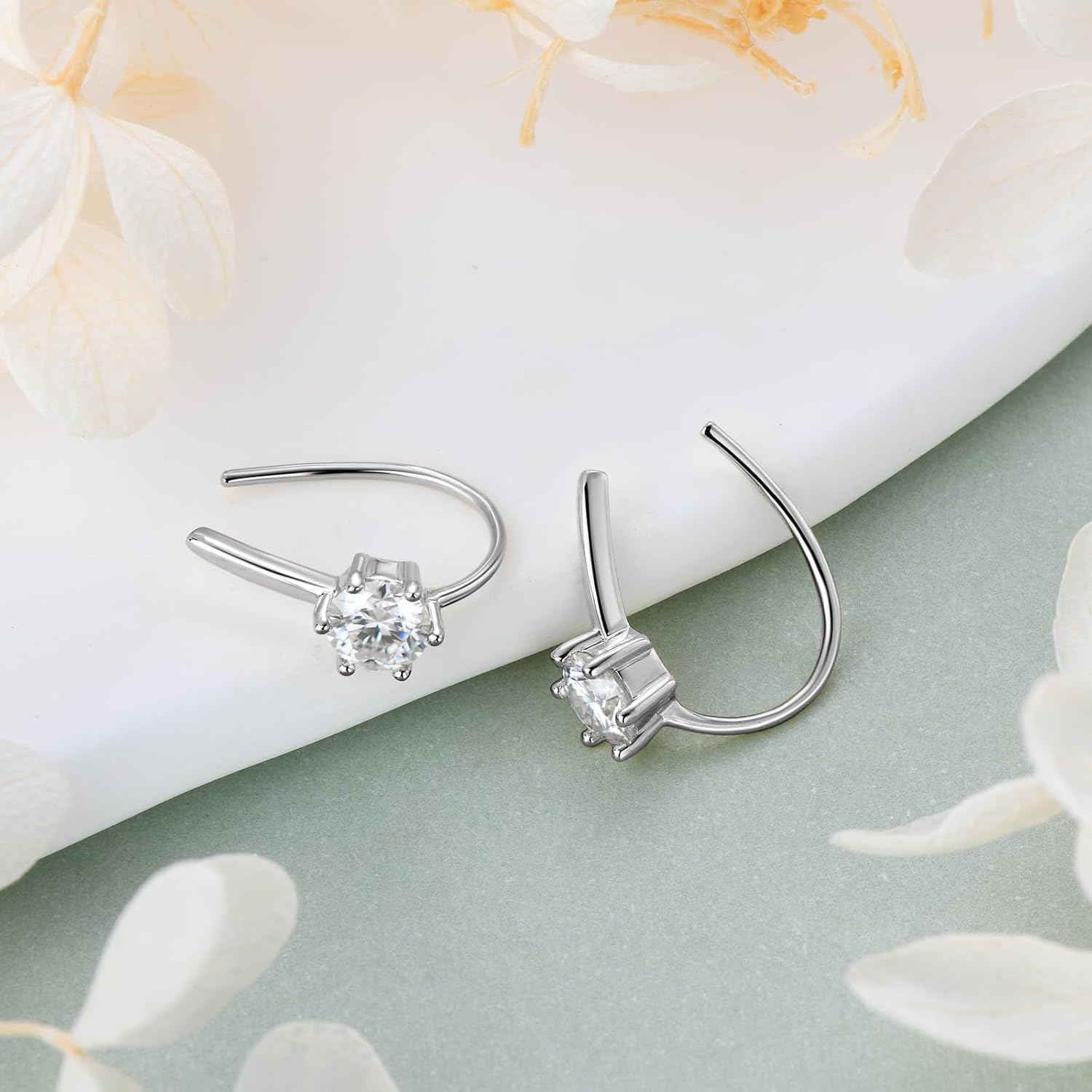 AINUOSHI Moissanite Hoop Earrings for Women, Yellow/ White Gold VVS1 Clarity Minimalist Tiny Cartilage Hoops Earrings 925 Sterling Silver Small Open Huggie Earrings Hypoallergenic with Jewelry Box Packed