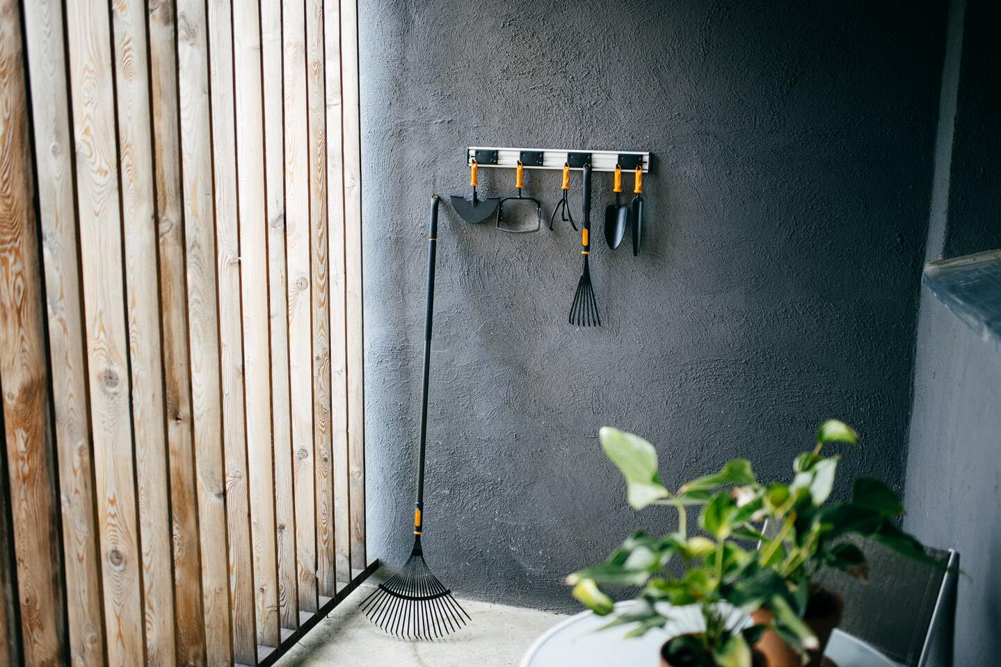 Fiskars OneClick Support pour Outils de Jardinage