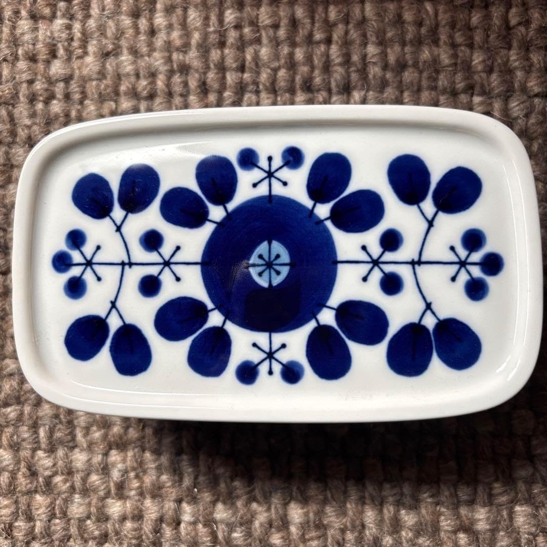 有田焼 彌右衛門窯 金彩古伊万里 染錦牡丹柄 バターケース I31149984