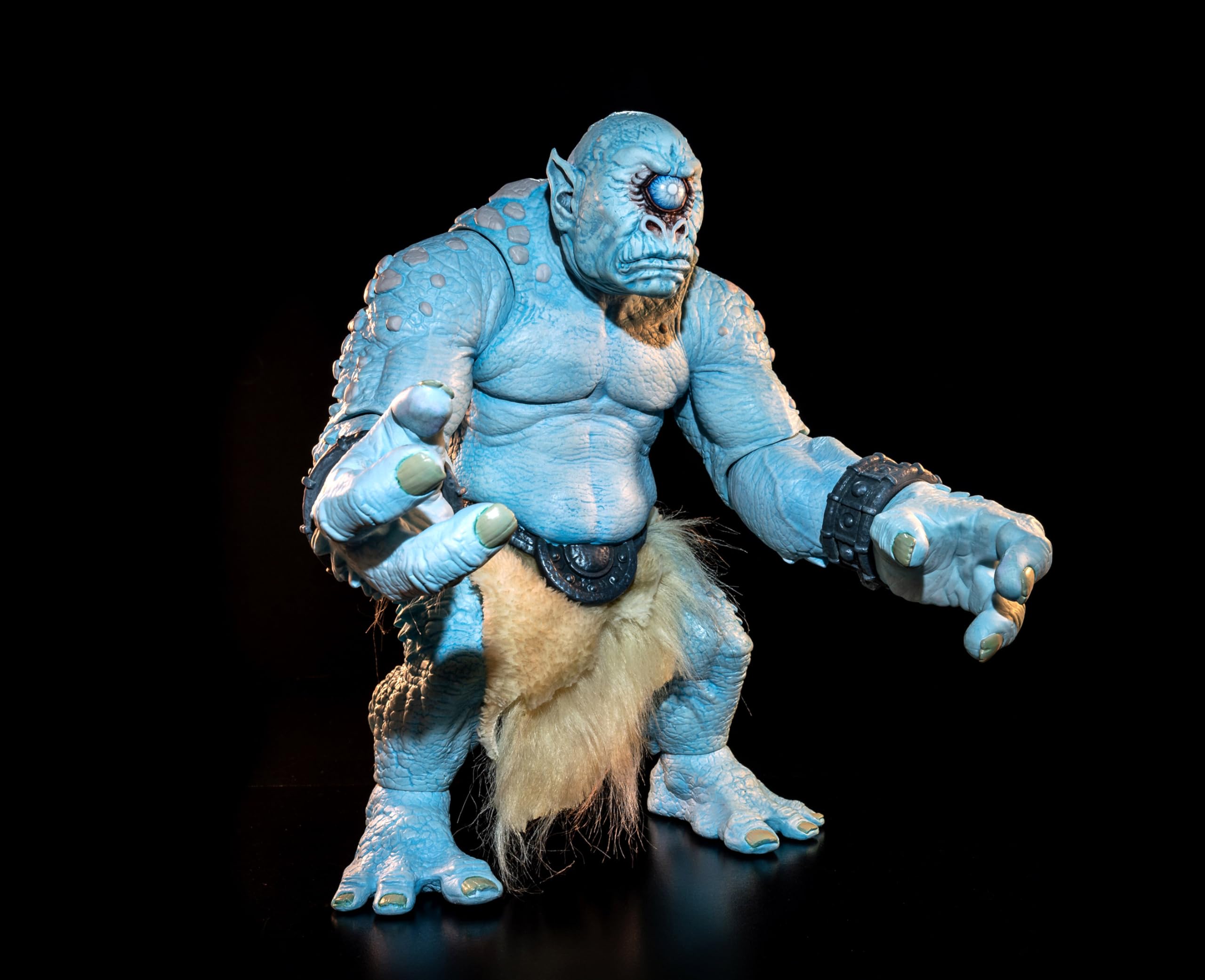 Mythic Legions All-Stars Ice Troll 2 Deluxe Figur : Amazon.co.uk