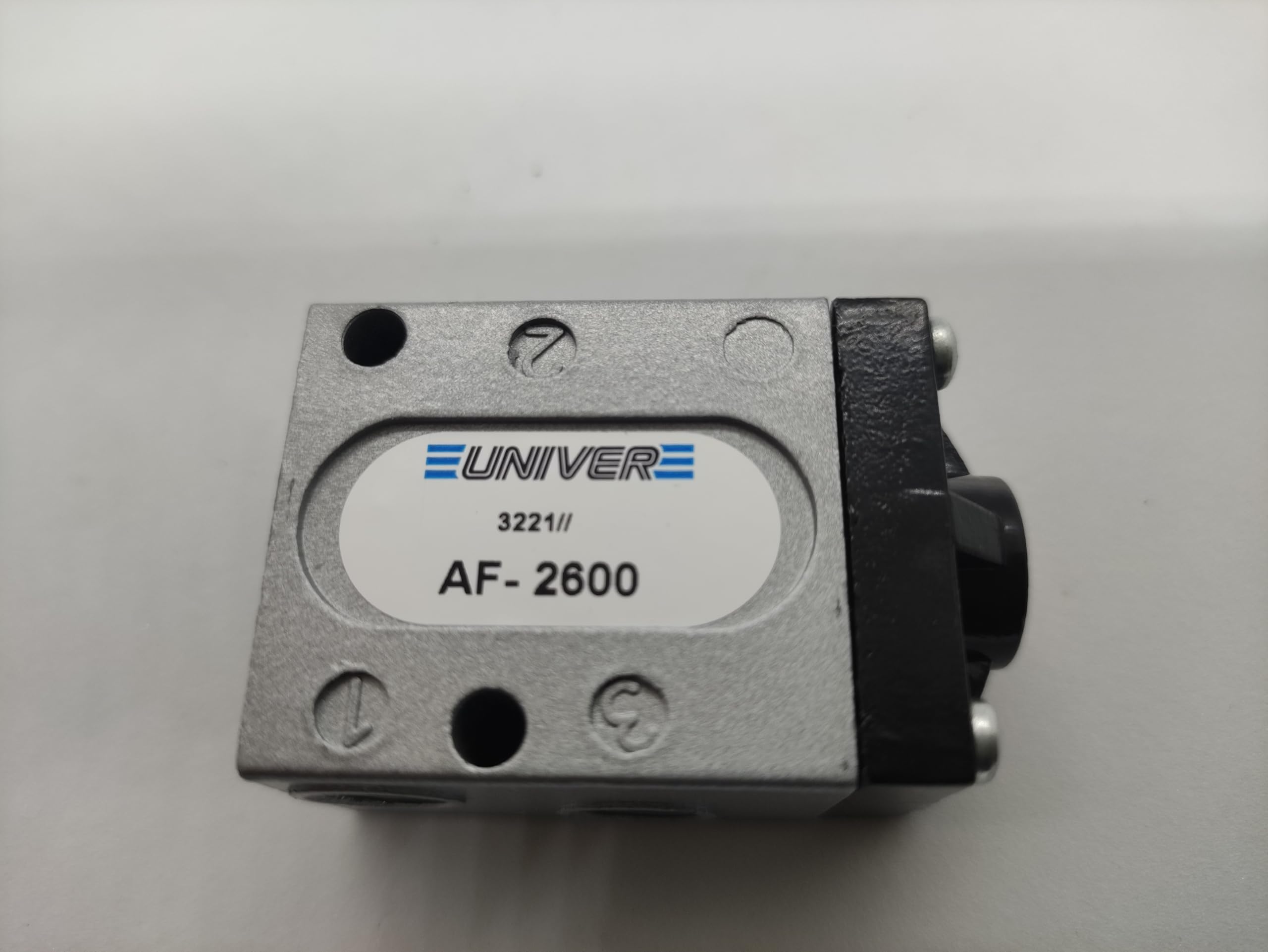 AF-2600 VALVOLA AD OTTURATORE 3/2 NC G1/8"