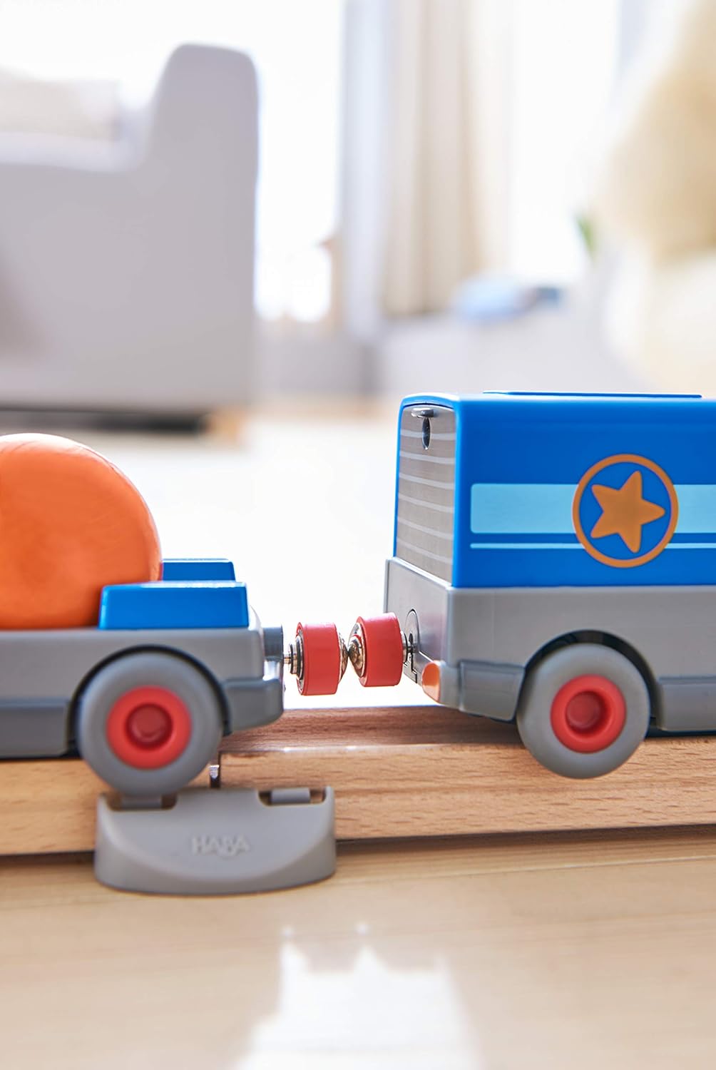 HABA 304820 Kullerbü – Battery Truck with Trailer