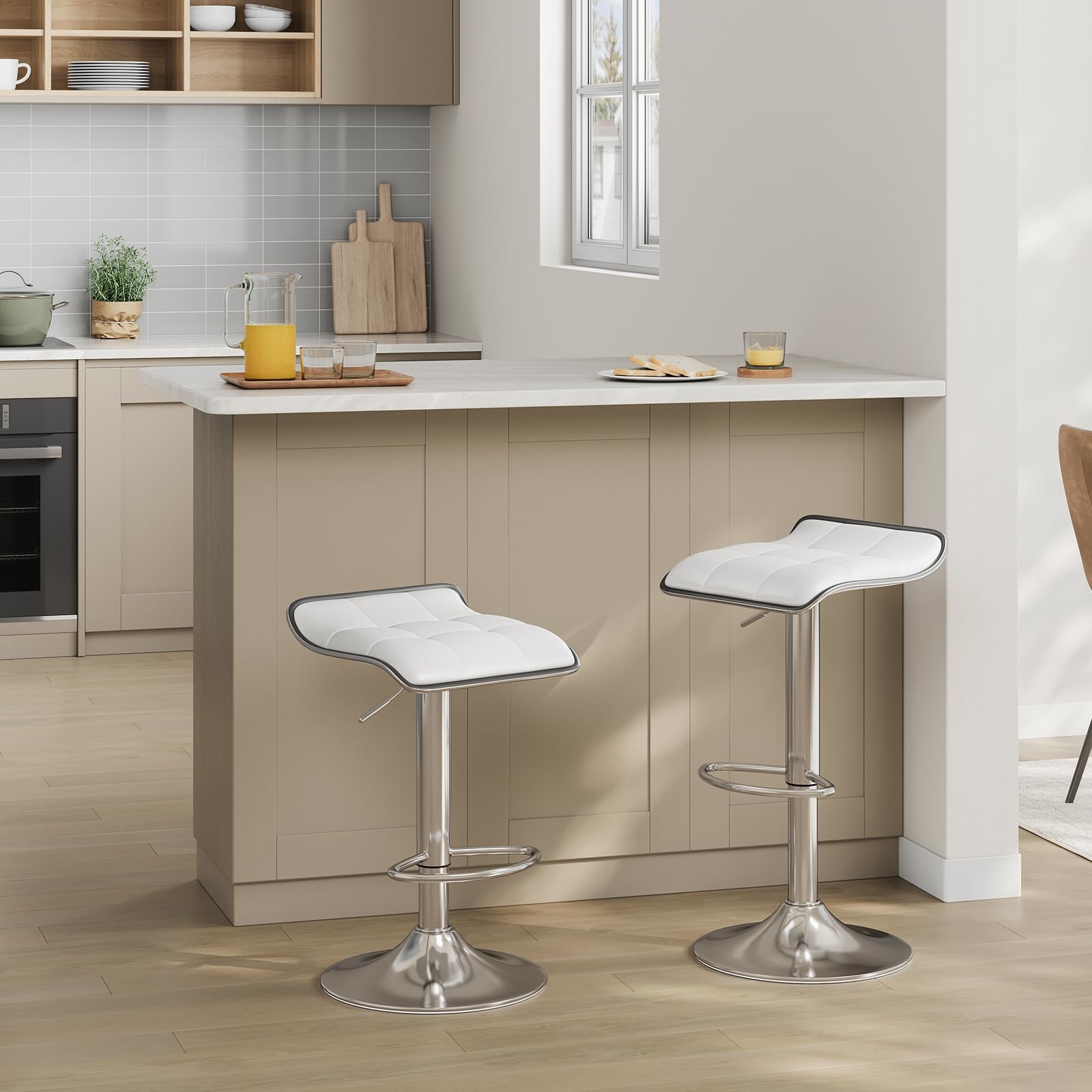 WOLTU Tabourets de Bar Lot de 2, Réglable en Hauteur, PU, Blanc | Chaise Haute Cuisine avec Repose-Pieds, Pivotant à 360°, Tabouret pour Bar, Cuisine Salon, Métal