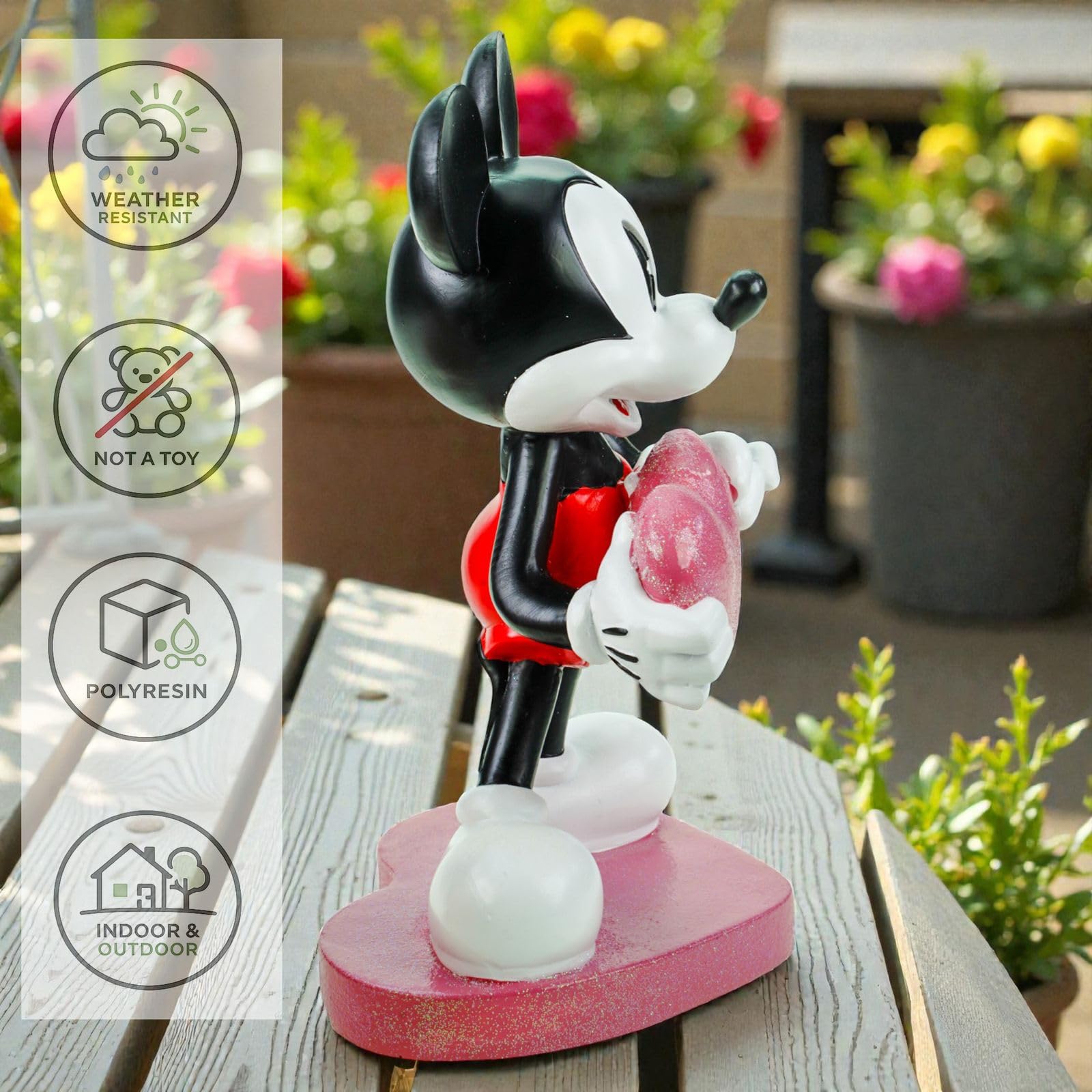 Figurine de jardin Mickey Mouse en Love - Figurine décorative sous licence officielle Disney - 20 x 13 cm - Décoration de jardin Disney résistante aux intempéries - En polyrésine pour jardin, balcon