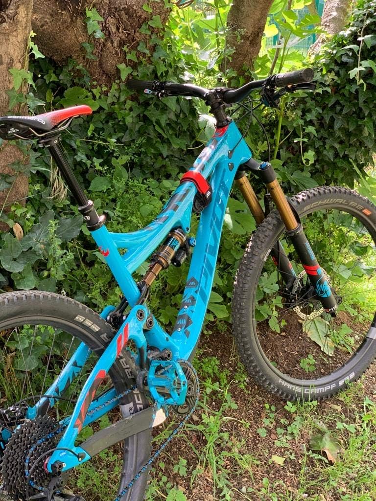 All Mountain Style AMS Hook & Loop Strap to Carry Essentials in case You Flat, Oraange : Everything Else